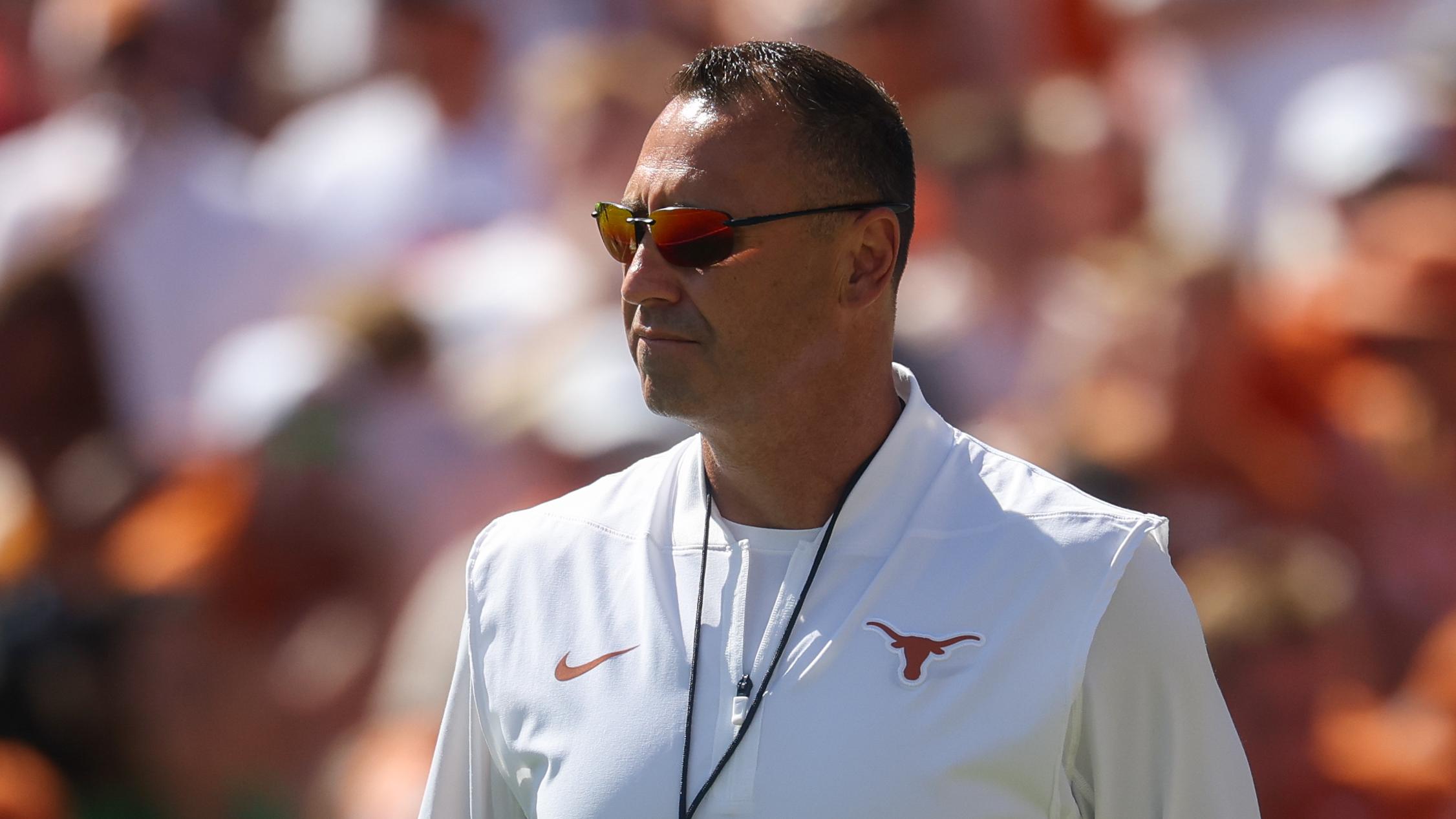 COLLEGE FOOTBALL: OCT 11 Allstate Red River Rivalry Oklahoma vs Texas