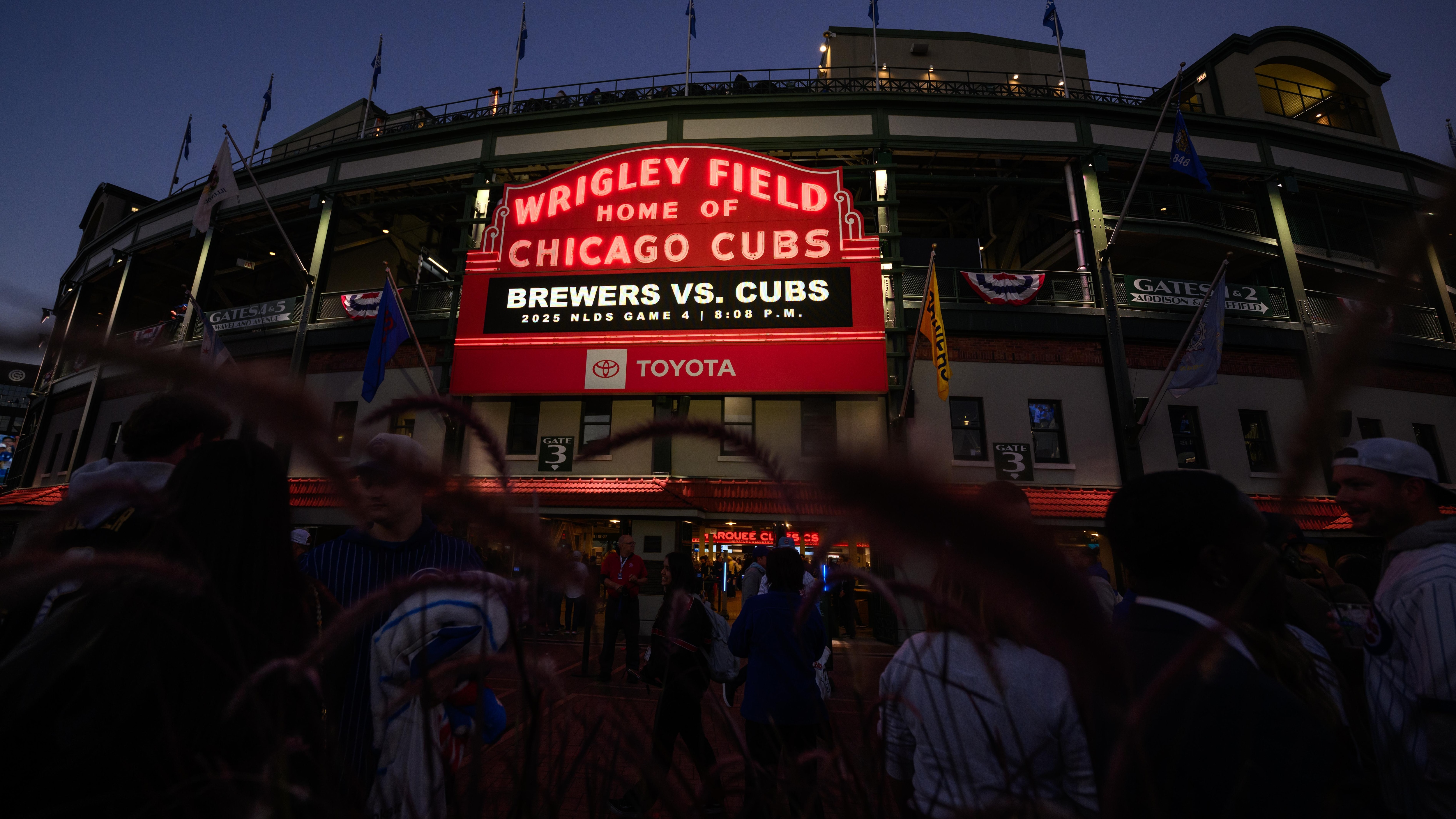 Division Series - Milwaukee Brewers v Chicago Cubs - Game Four