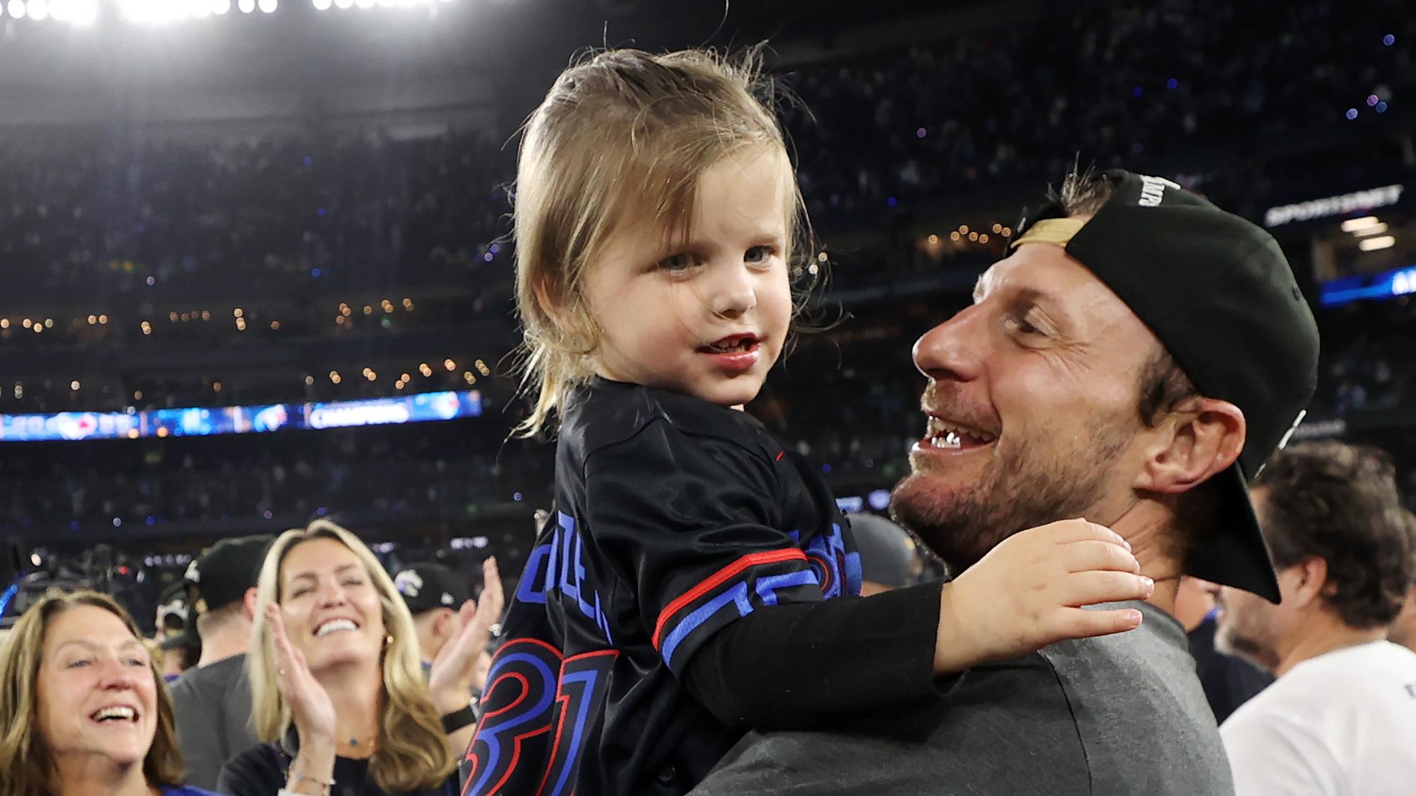 American League Championship Series - Seattle Mariners v Toronto Blue Jays - Game Seven