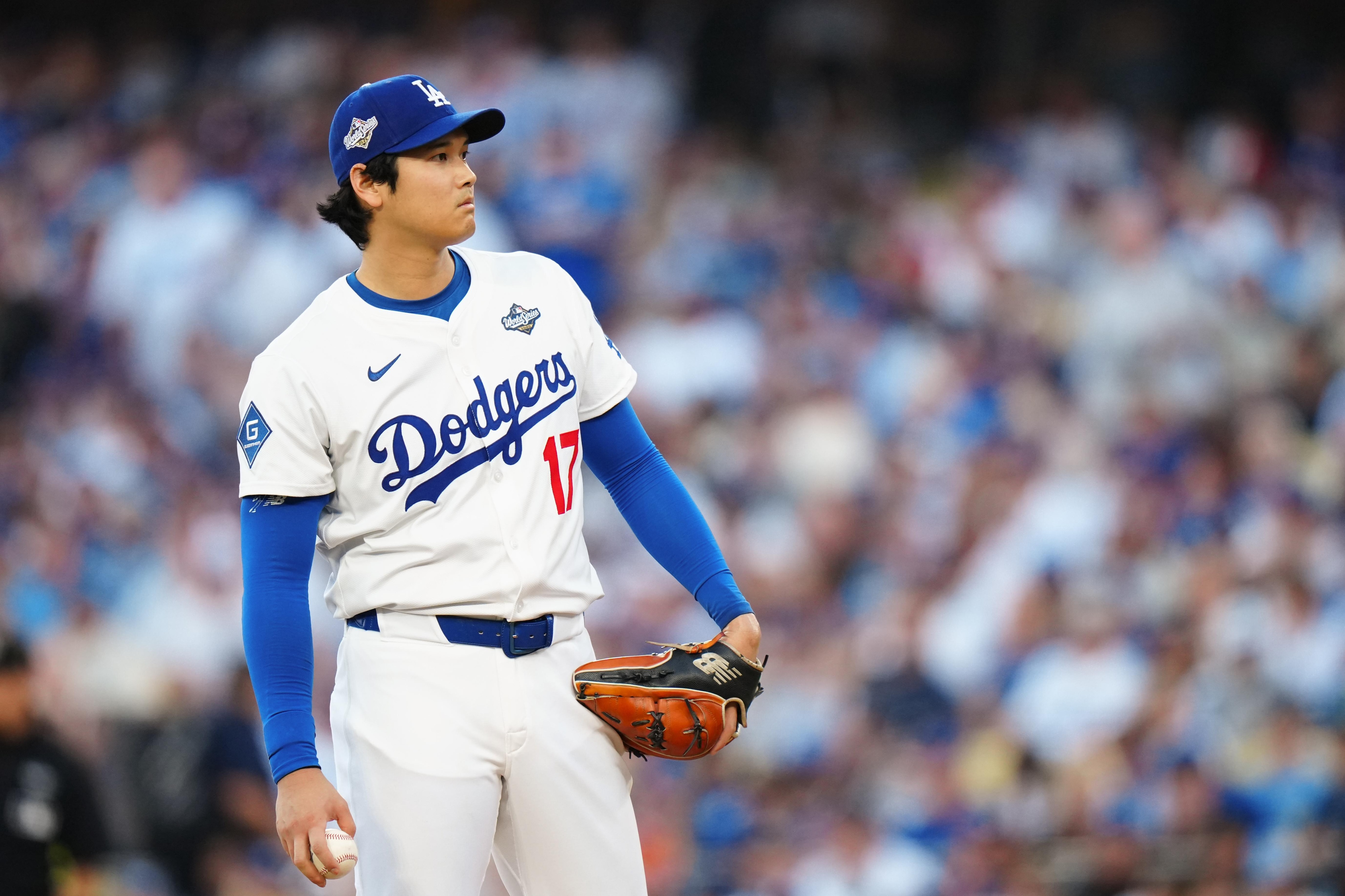 World Series - Toronto Blue Jays v Los Angeles Dodgers - Game 4