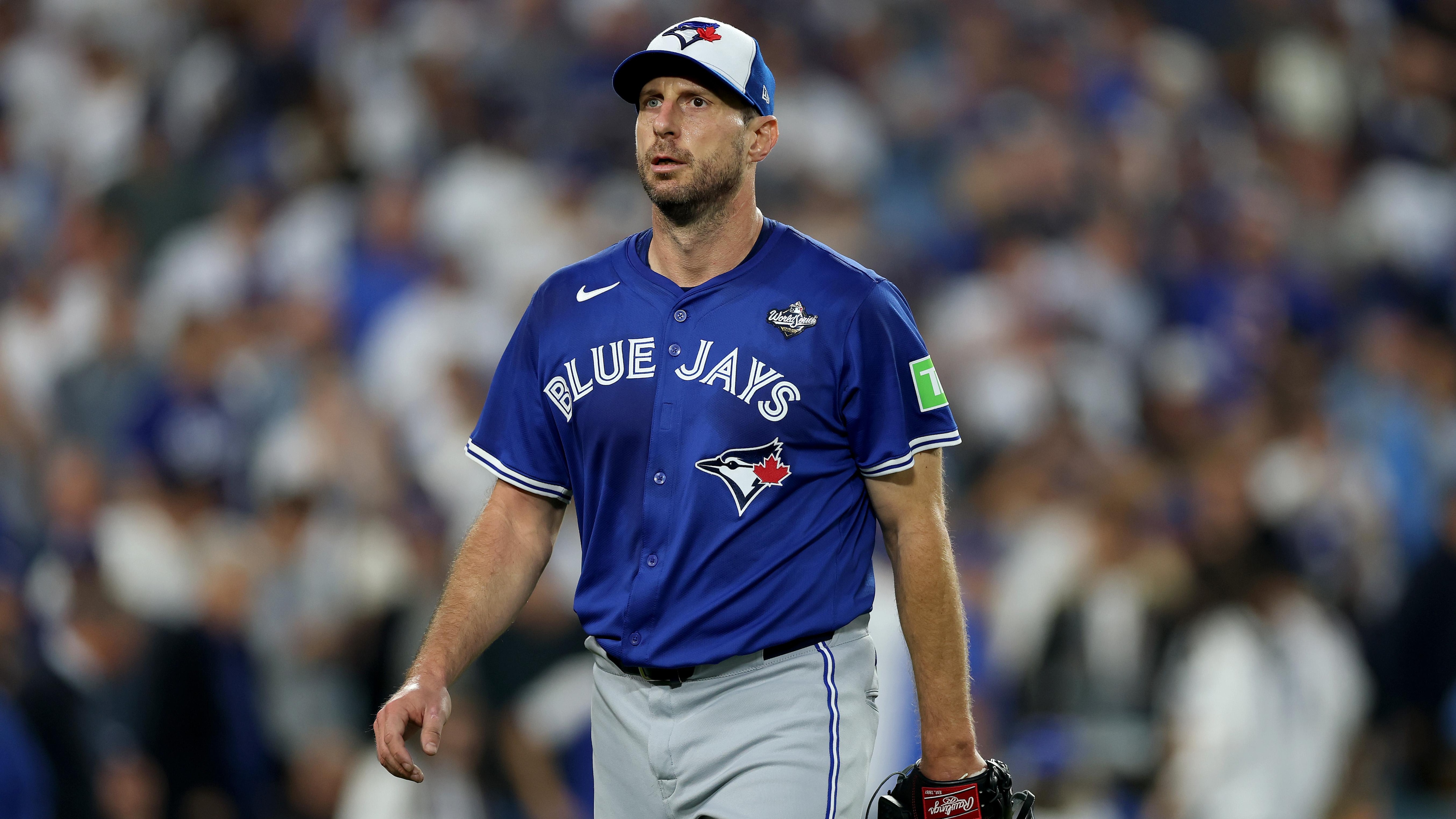 World Series - Toronto Blue Jays v Los Angeles Dodgers - Game Three