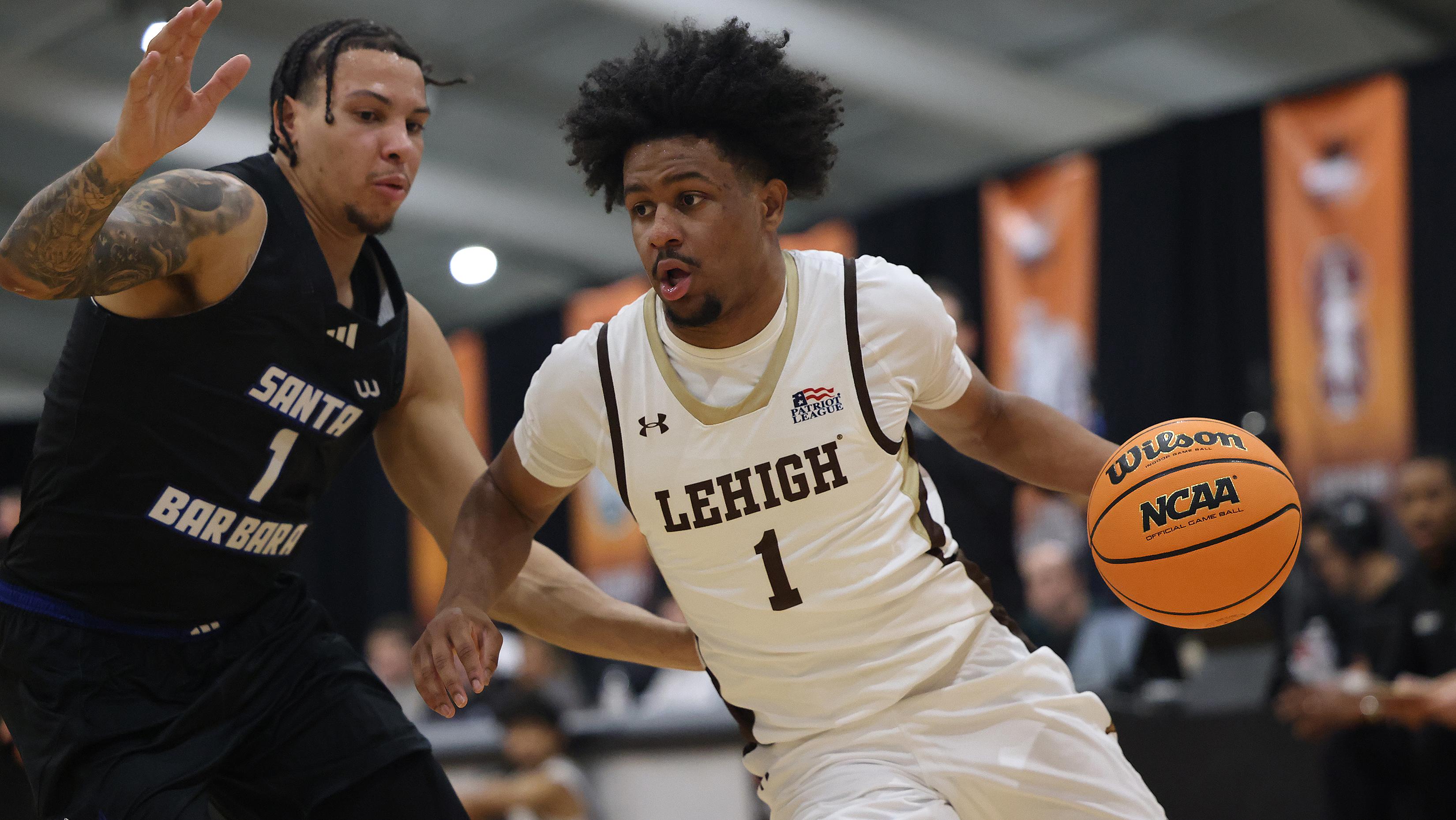 COLLEGE BASKETBALL: NOV 28 Resorts World Las Vegas Classic Lehigh vs UC Santa Barbara