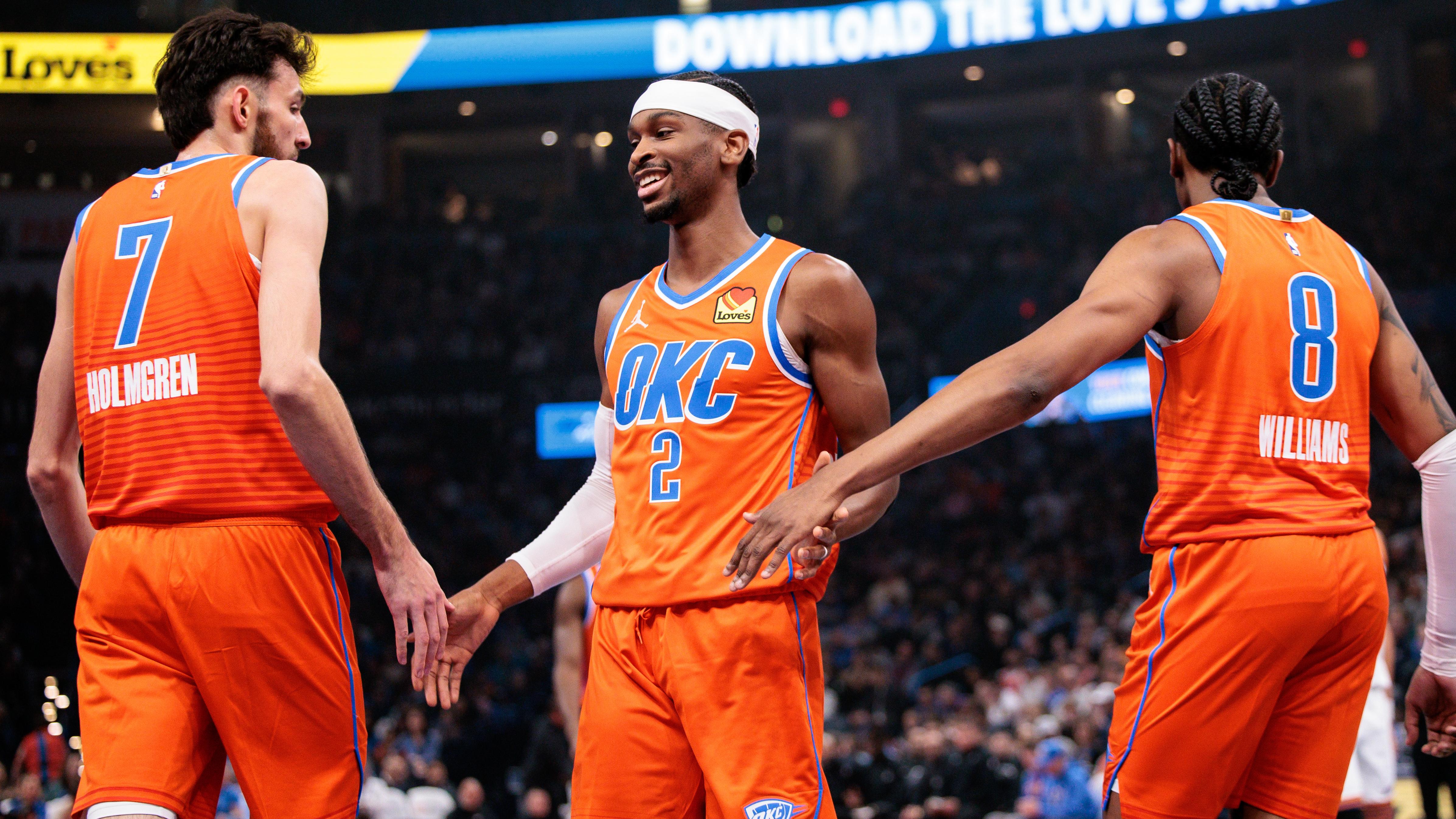 Phoenix Suns v Oklahoma City Thunder