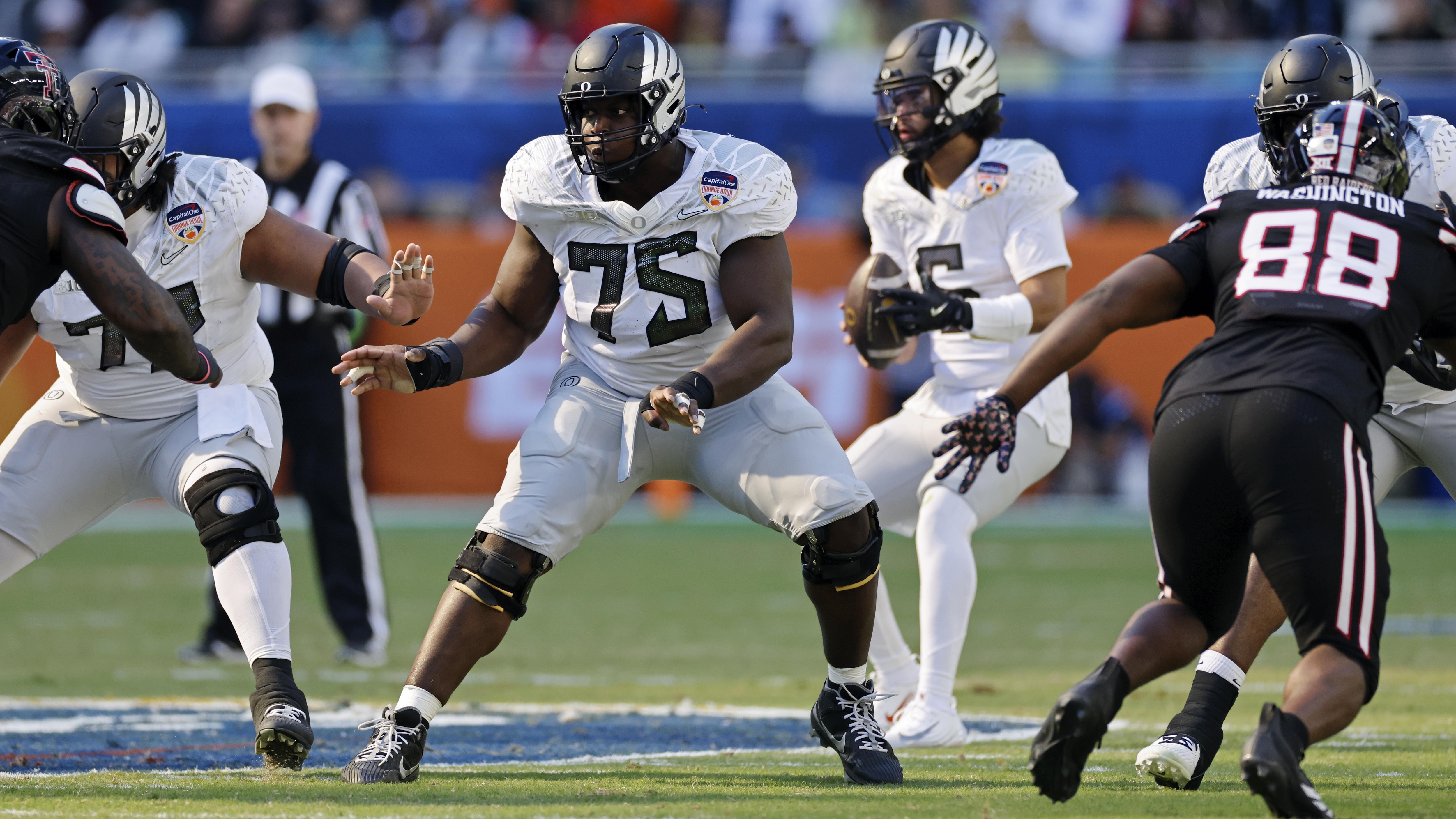 COLLEGE FOOTBALL: JAN 01 College Football Playoff Quarterfinal at the Capital One Orange Bowl Oregon vs Texas Tech