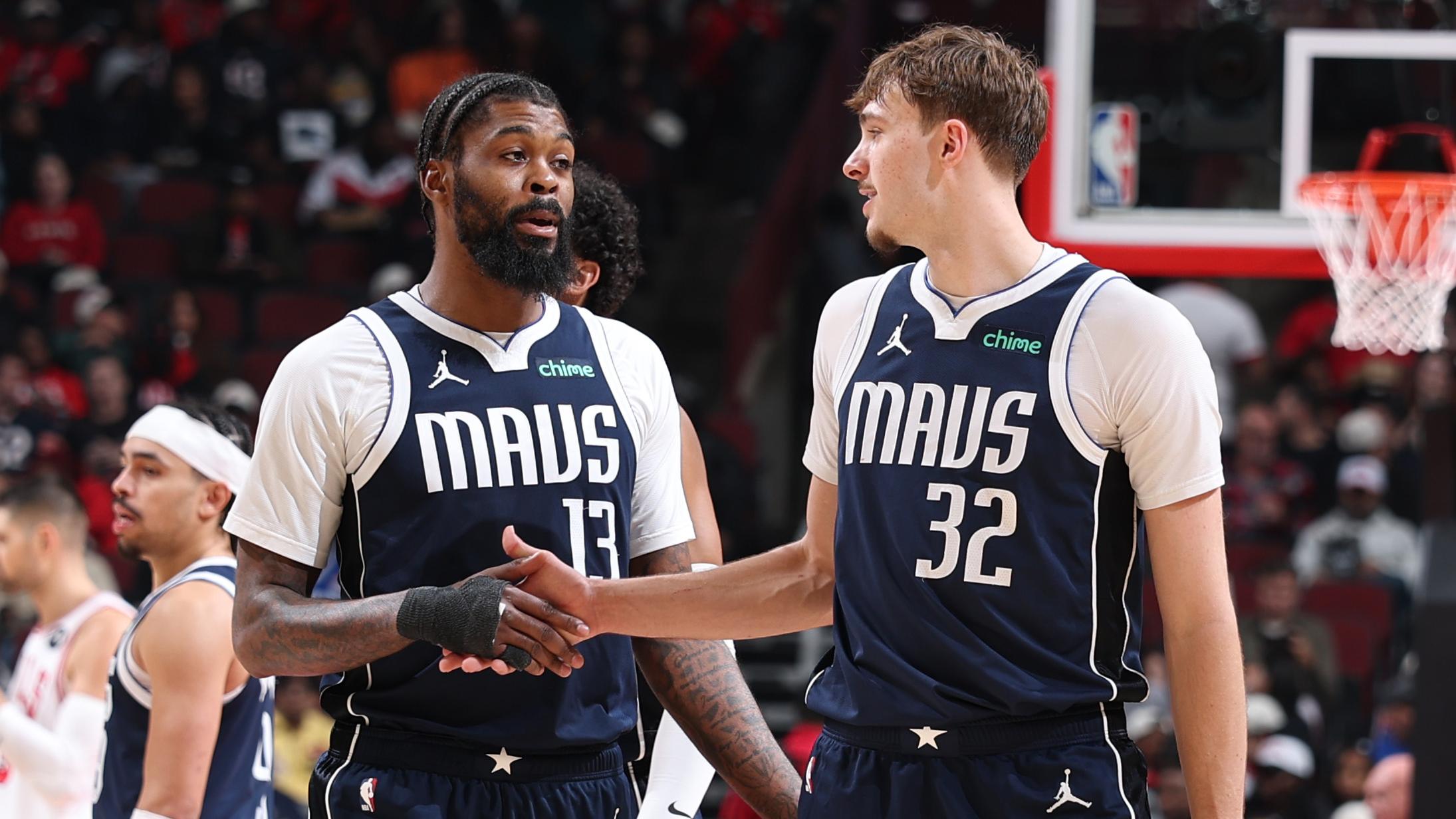 Dallas Mavericks v Chicago Bulls