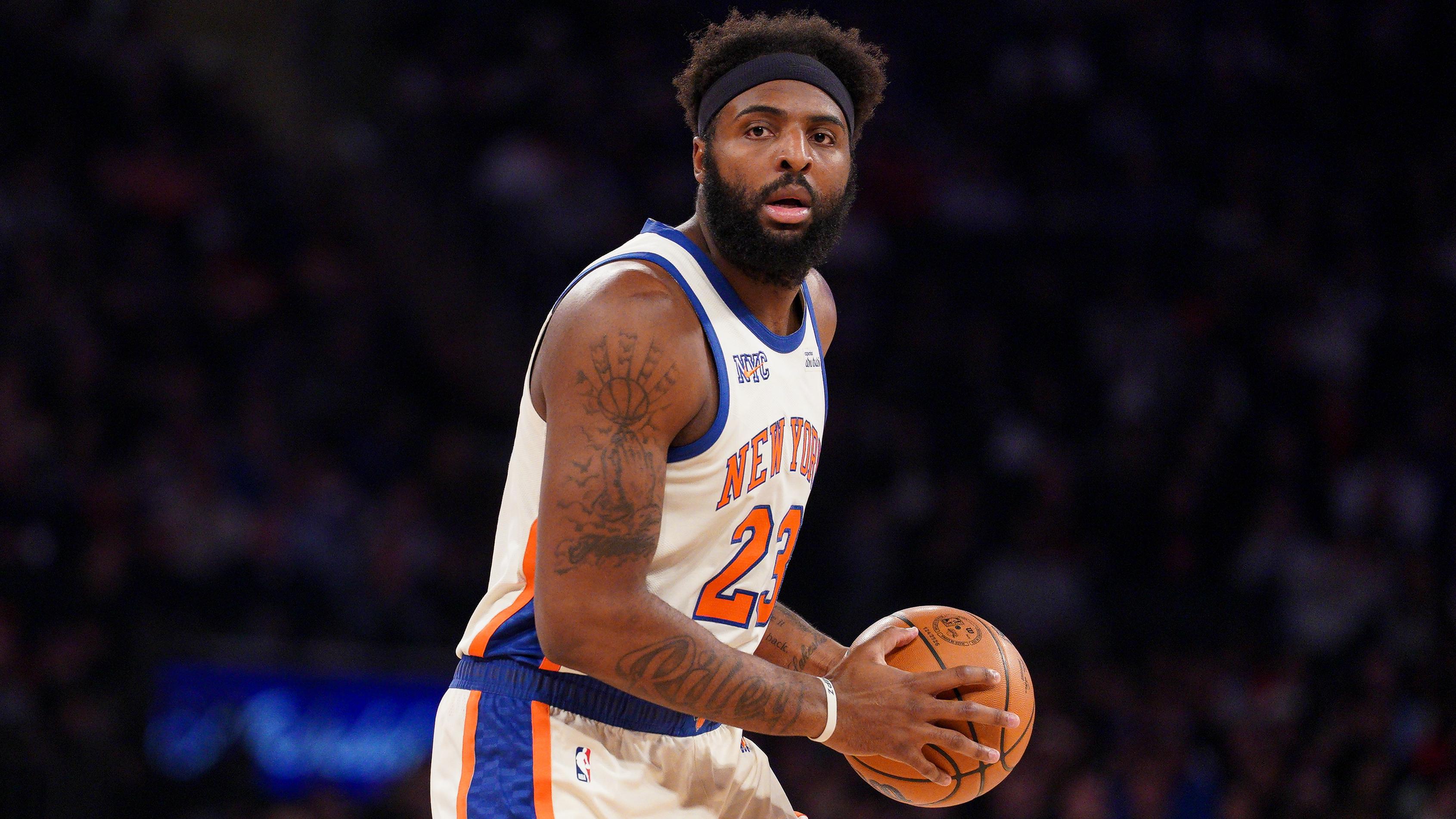 Phoenix Suns v New York Knicks