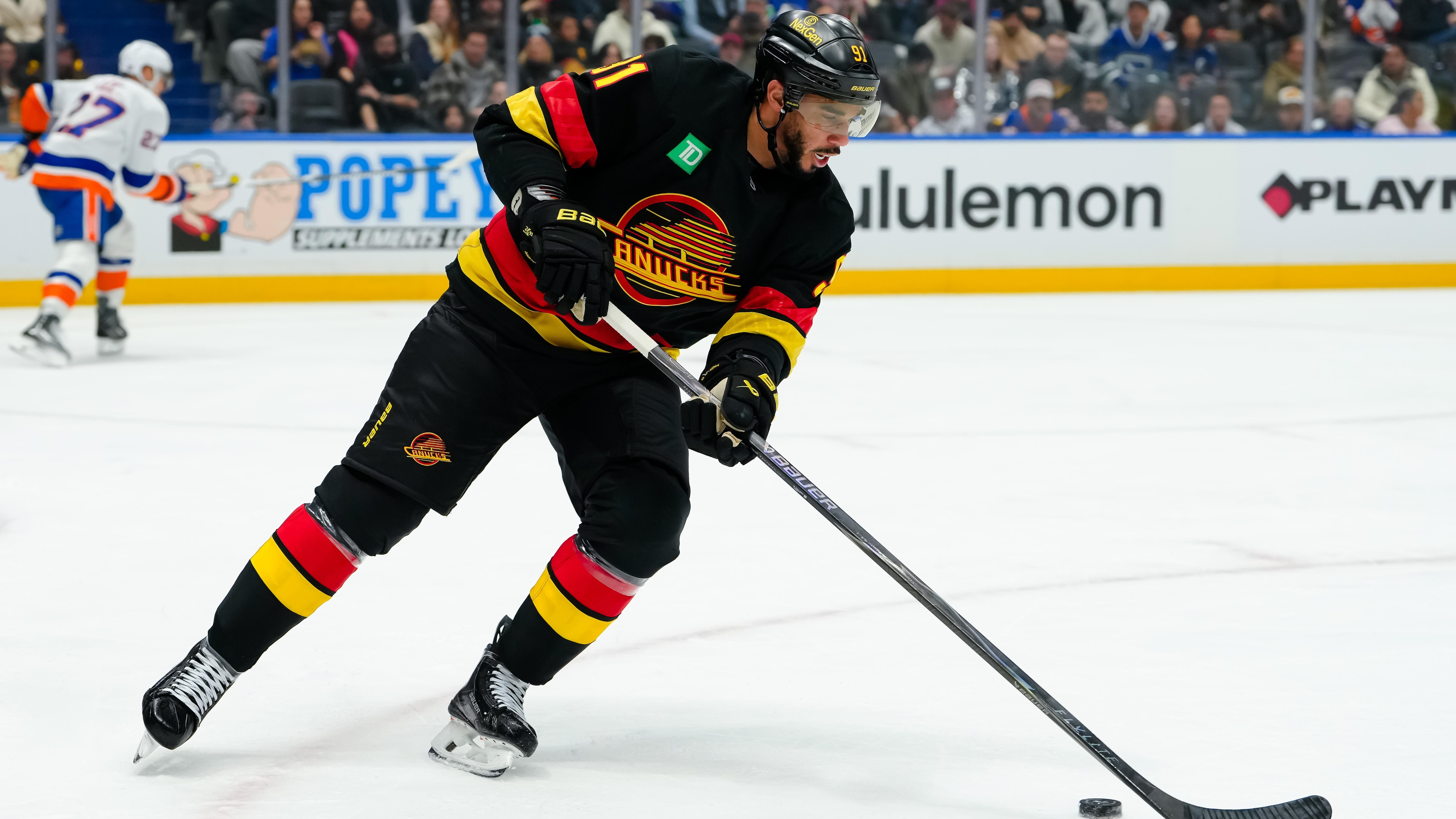 New York Islanders v Vancouver Canucks