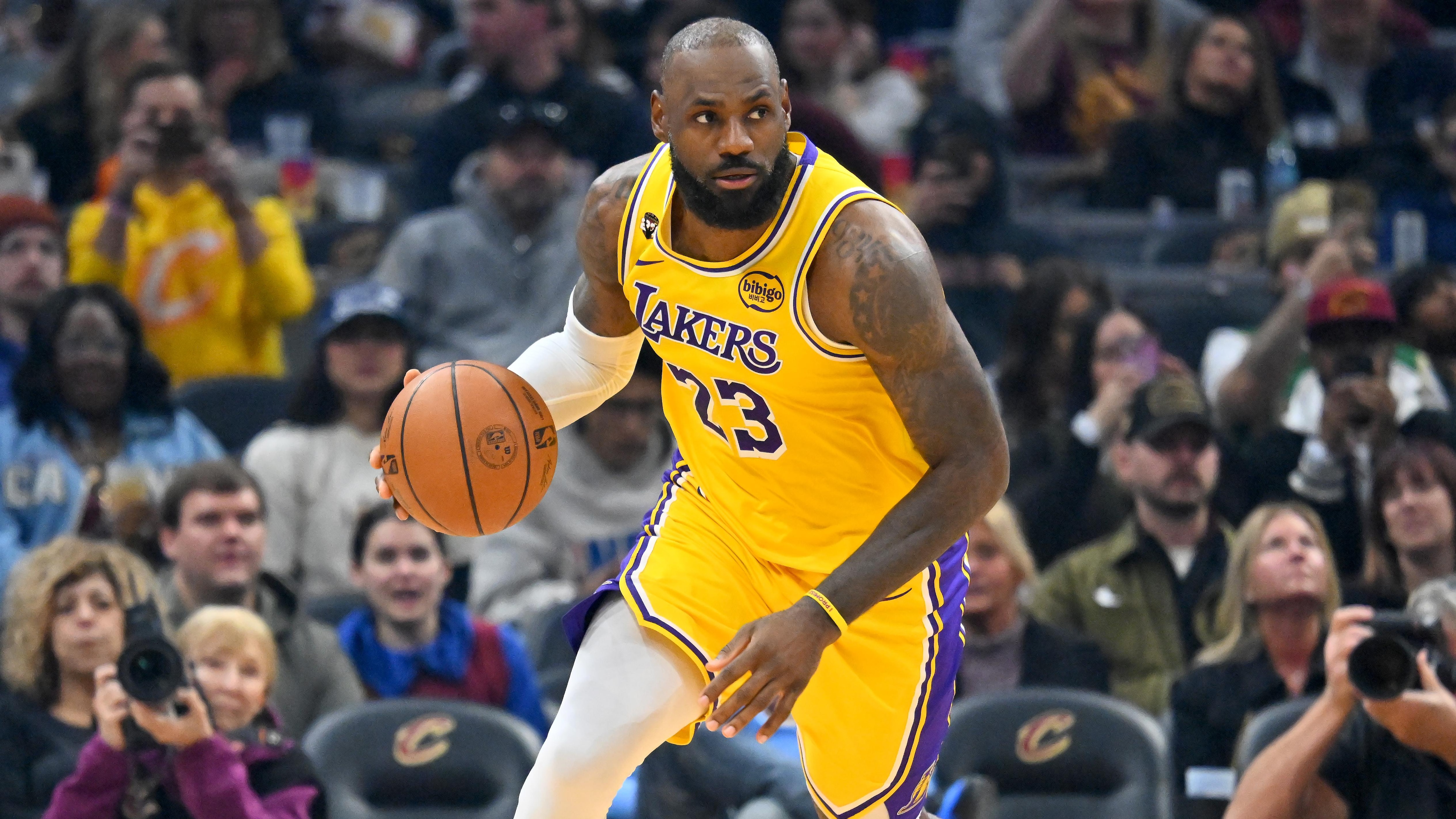 Los Angeles Lakers v Cleveland Cavaliers