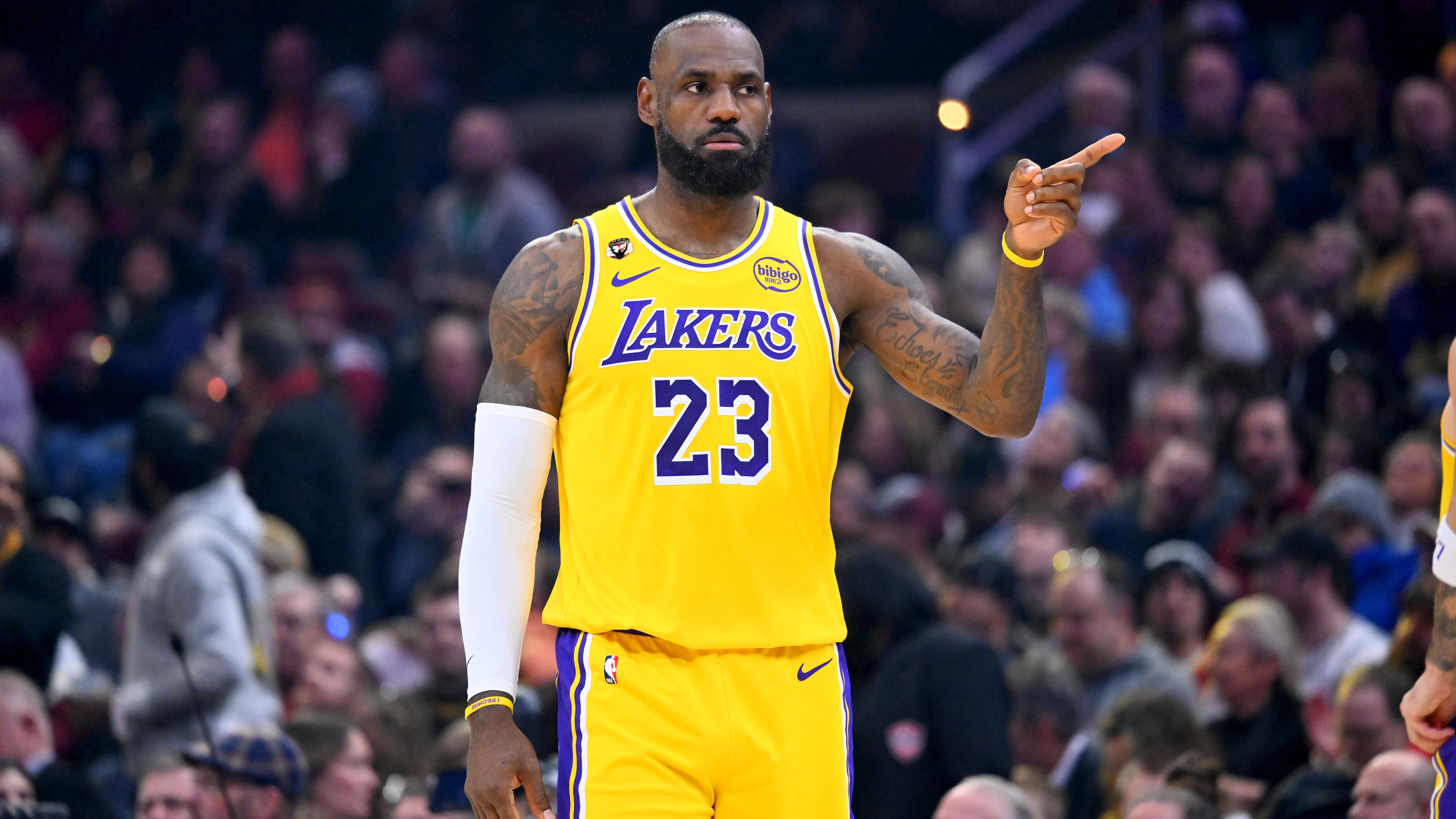 Los Angeles Lakers v Cleveland Cavaliers