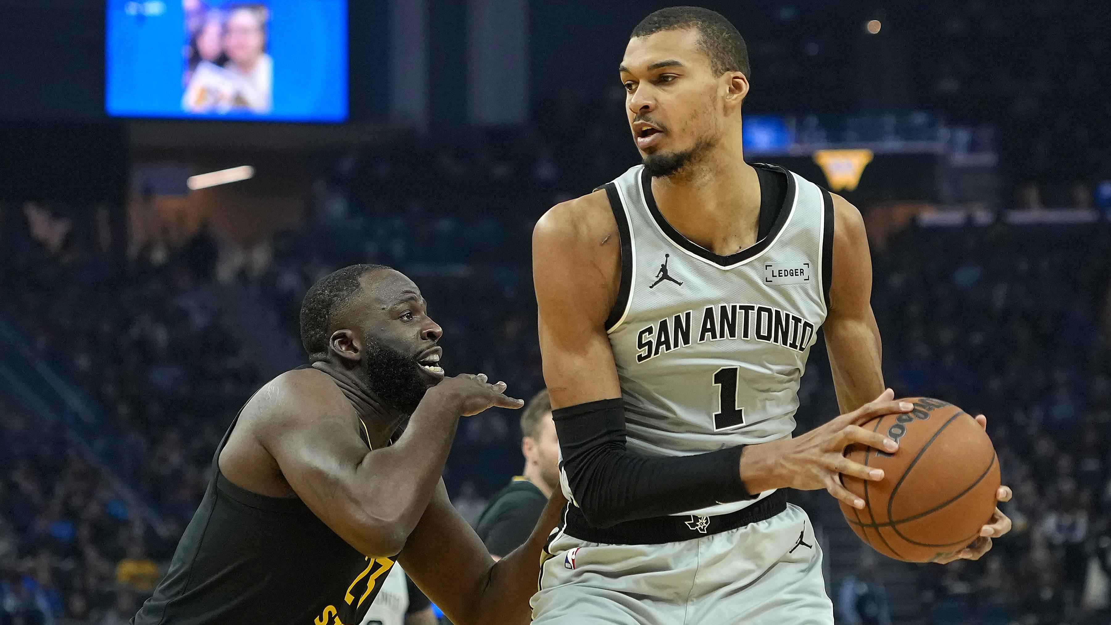San Antonio Spurs v Golden State Warriors