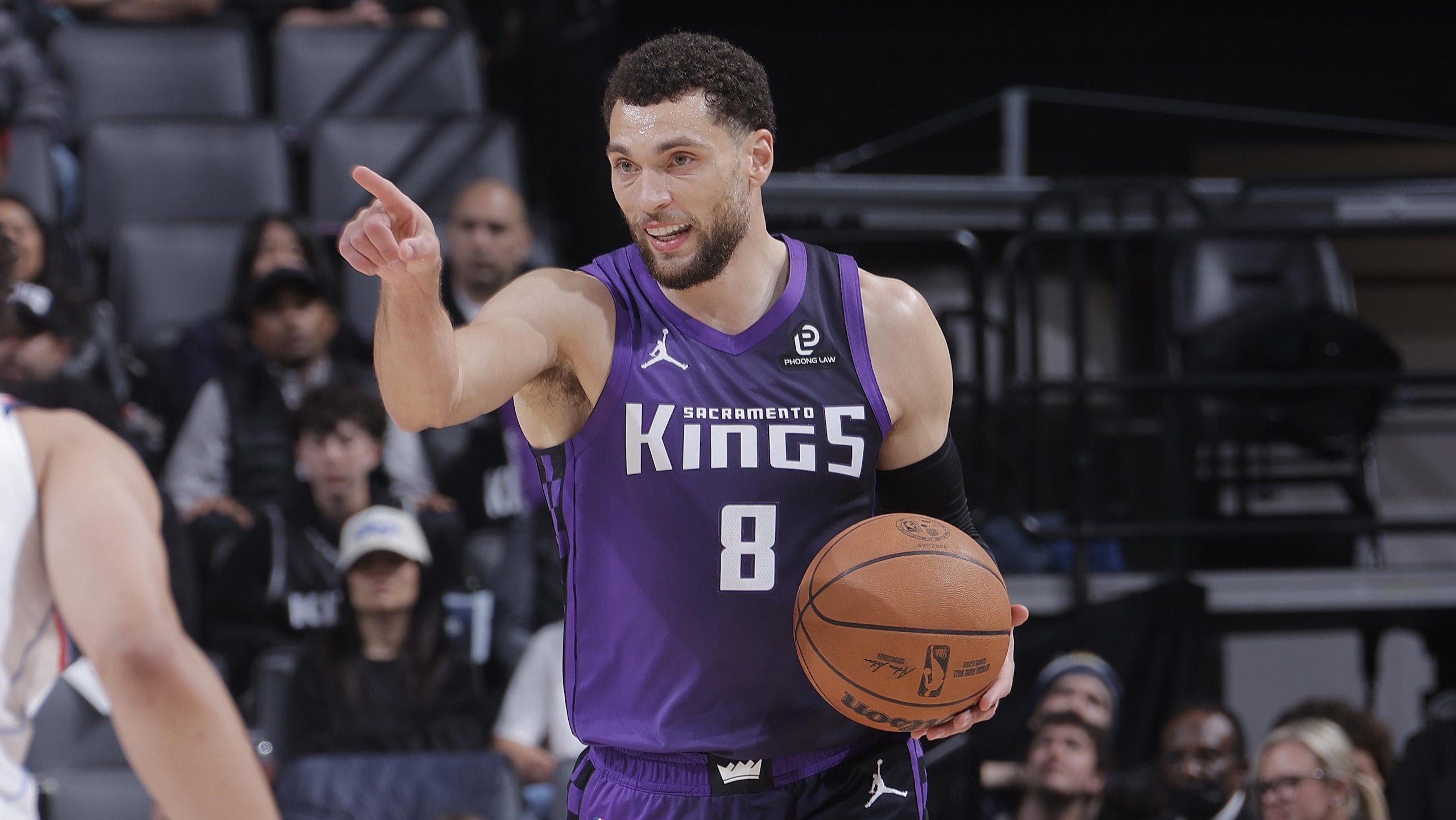 LA Clippers v Sacramento Kings
