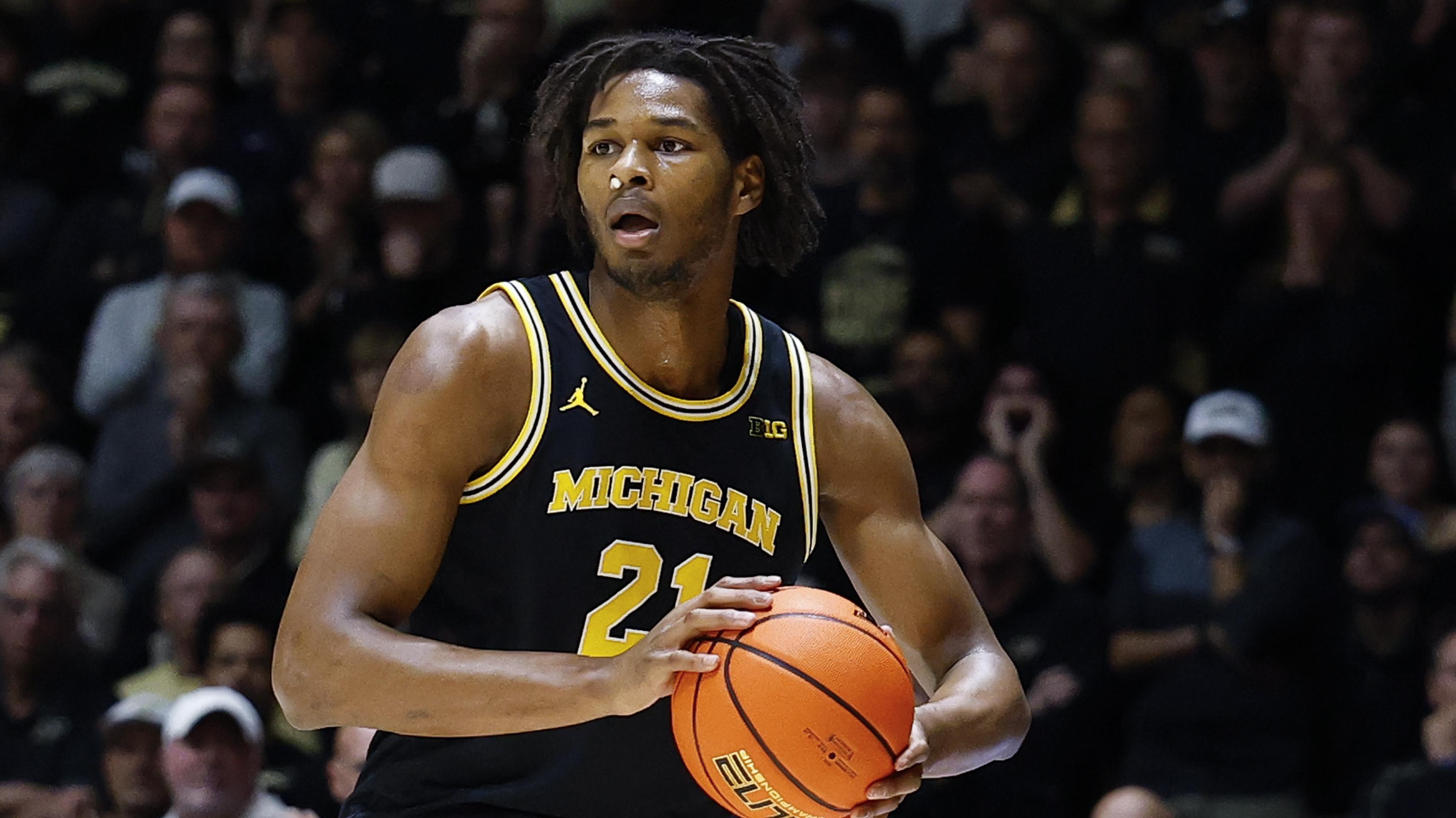 COLLEGE BASKETBALL: FEB 17 Michigan at Purdue