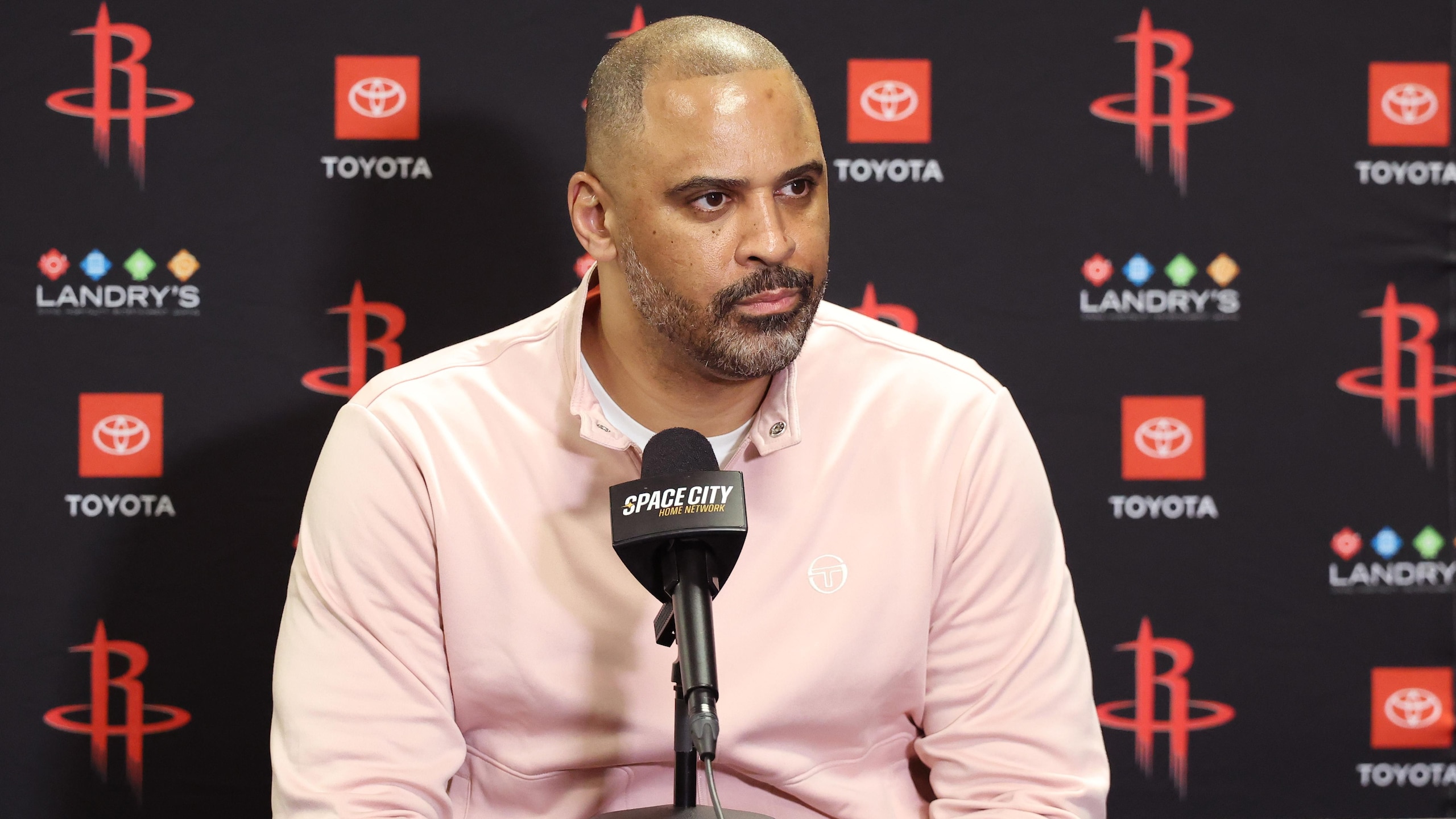 Houston Rockets v Charlotte Hornets