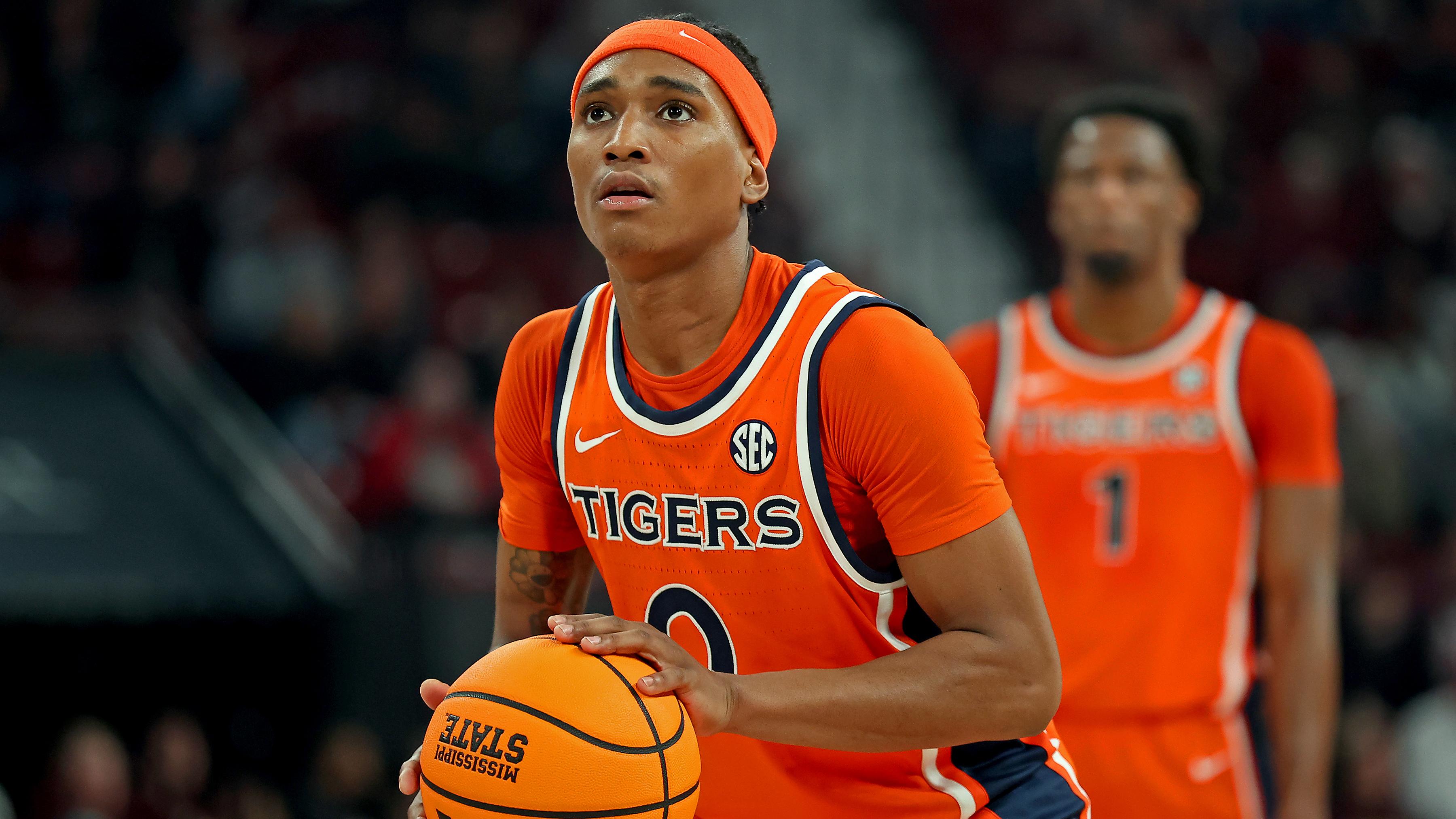 Auburn v Mississippi State