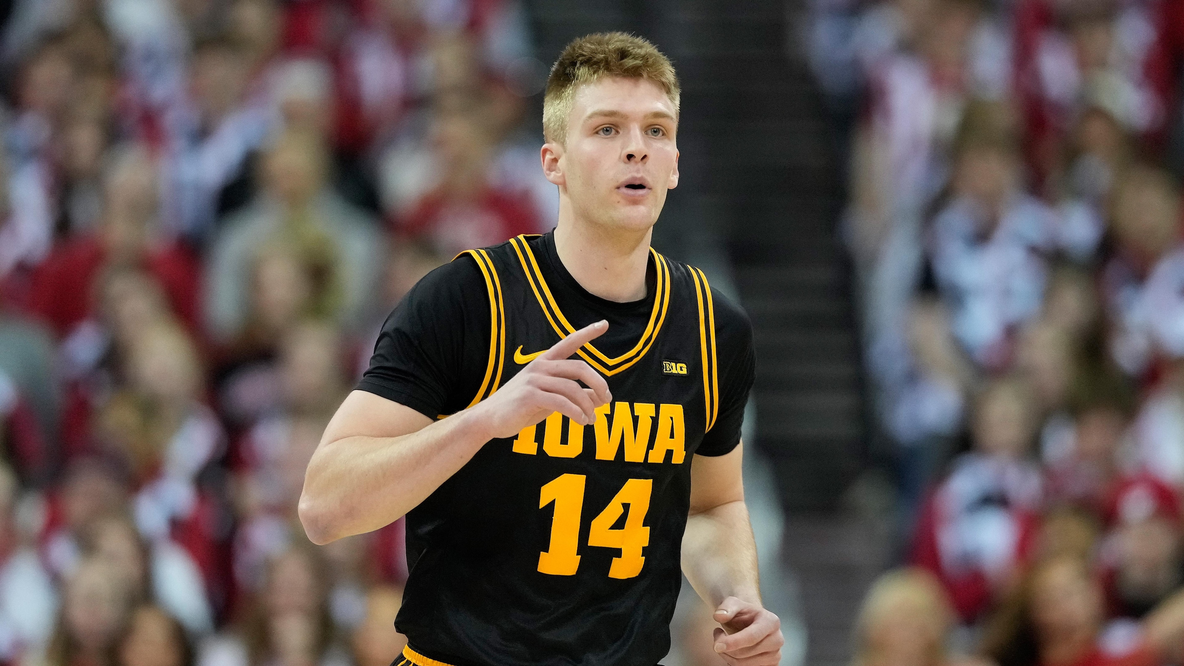 Iowa v Wisconsin