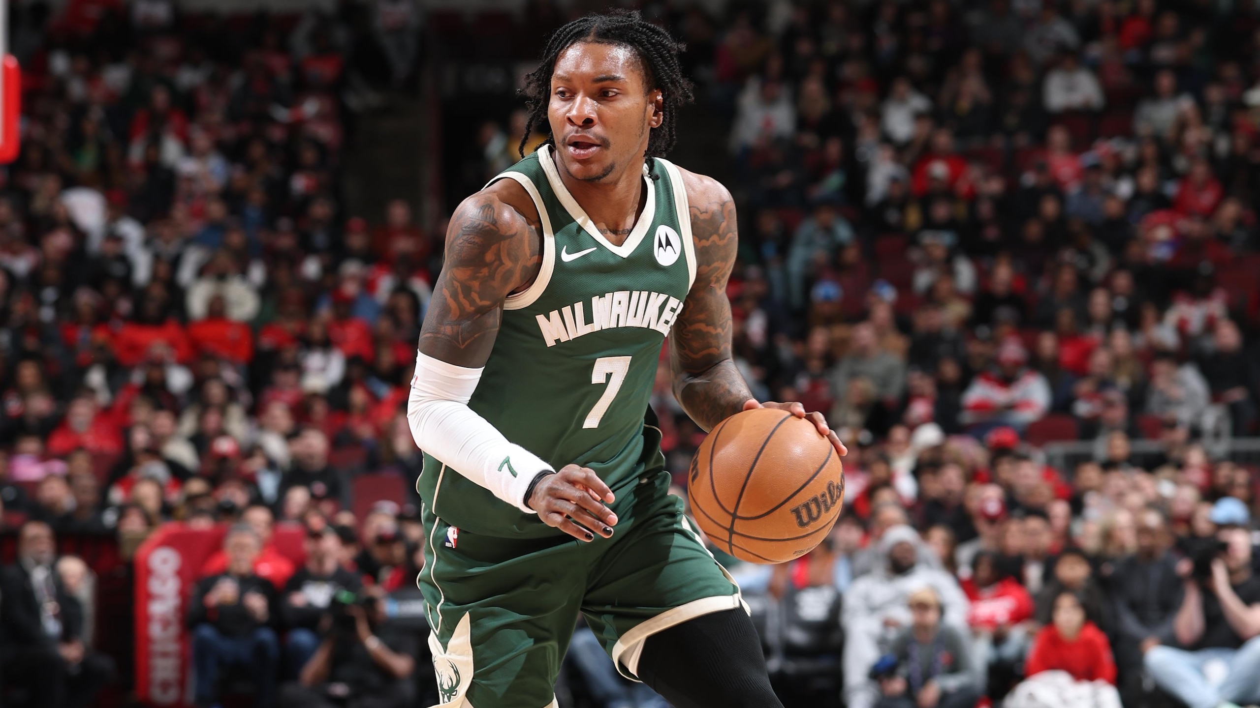 Milwaukee Bucks v Chicago Bulls