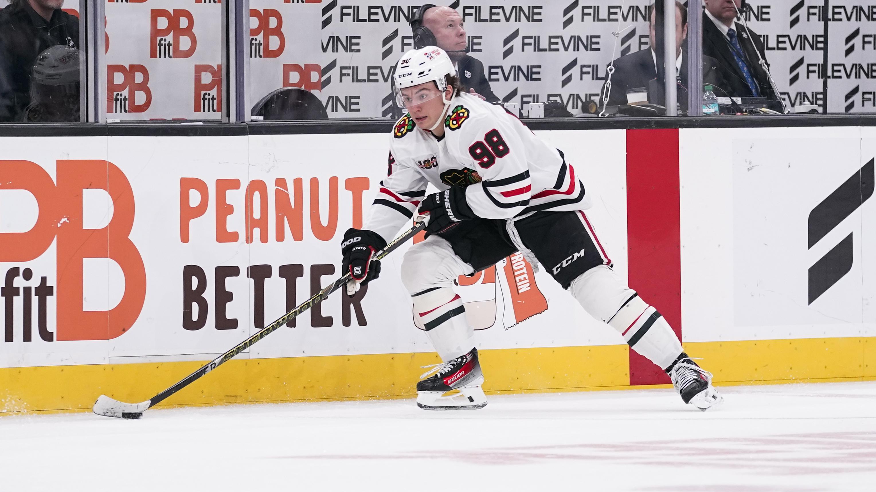 NHL: MAR 01 Blackhawks at Mammoth