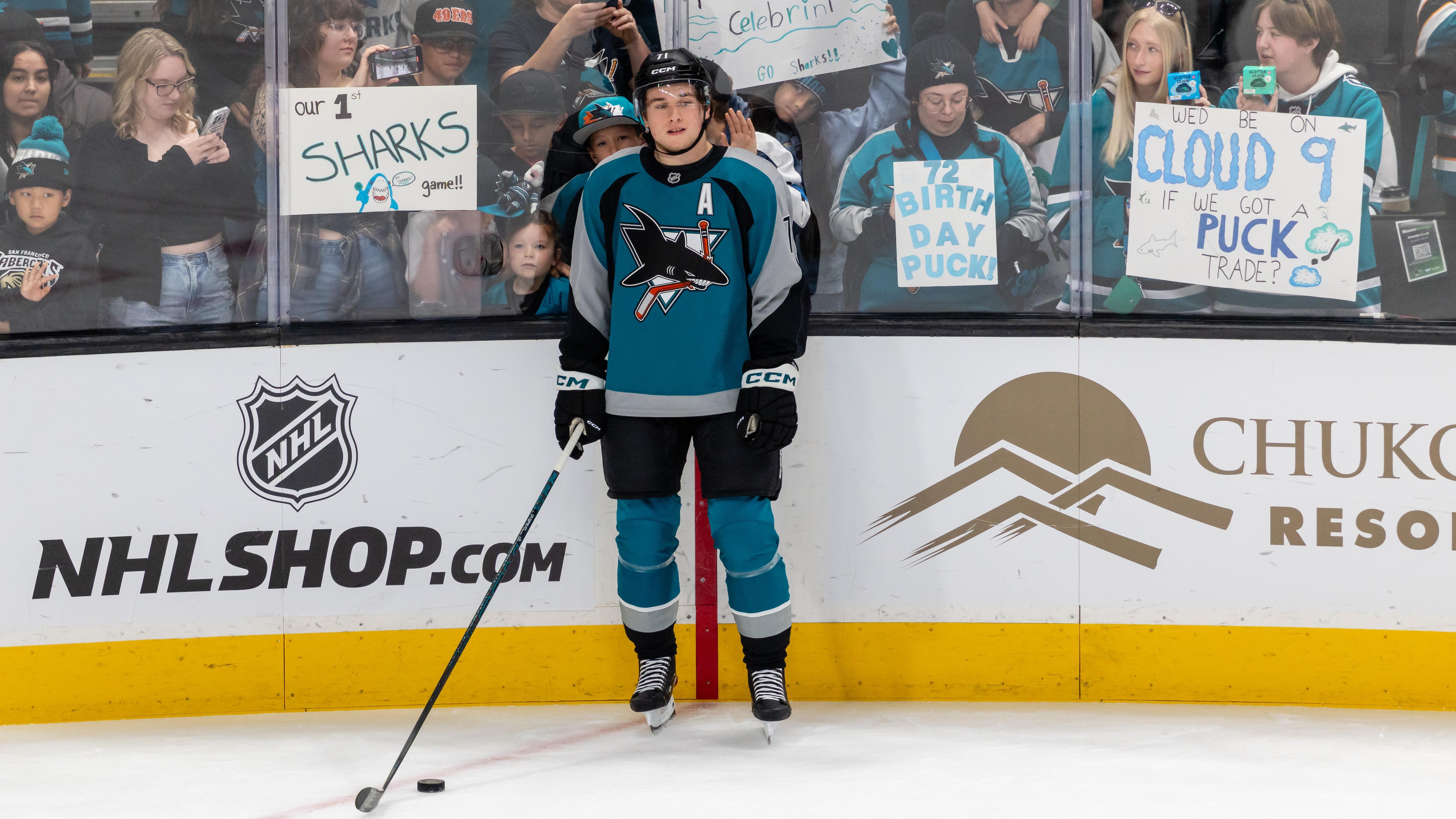 NHL: MAR 01 Jets at Sharks