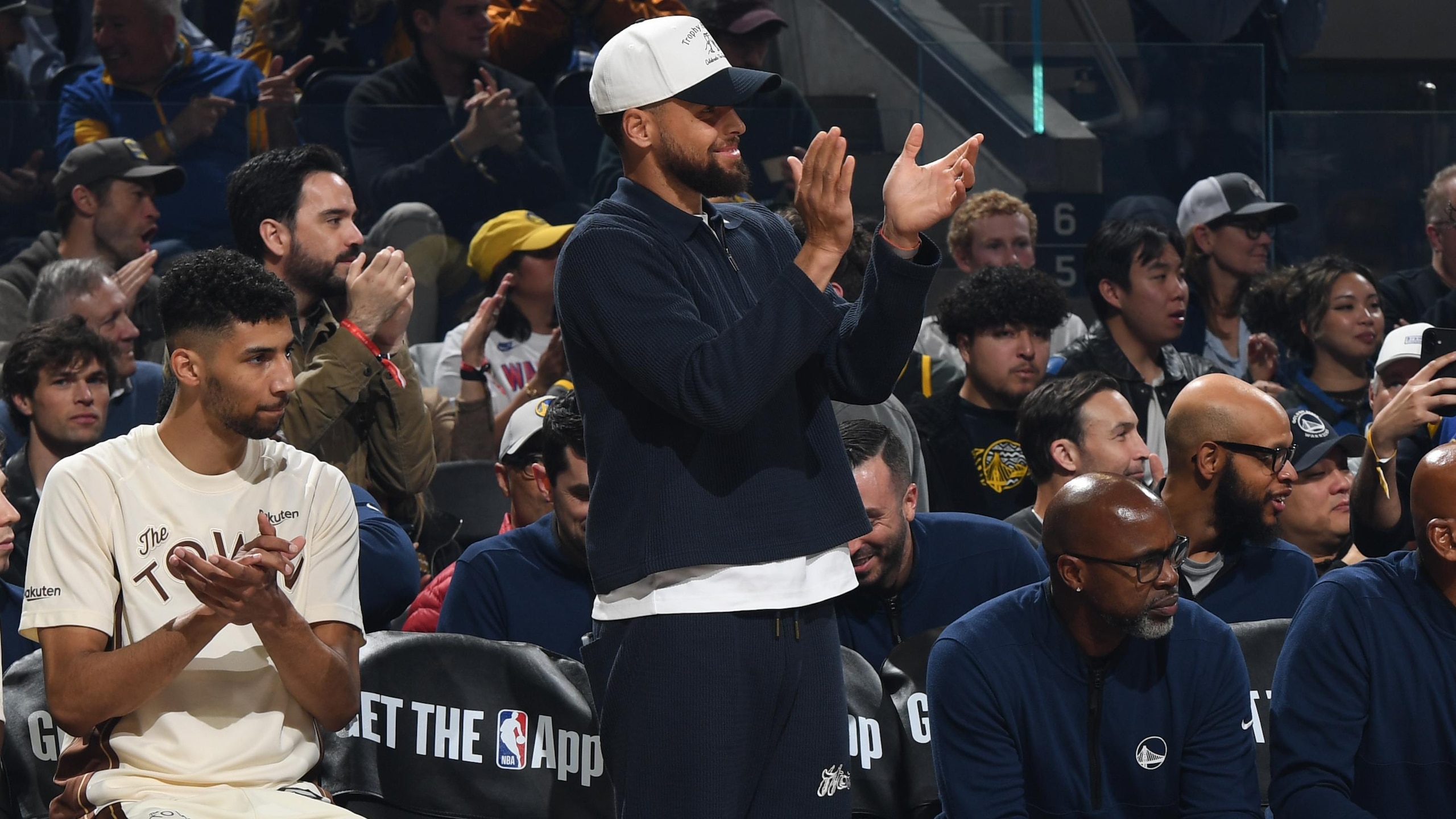 Los Angeles Clippers v Golden State Warriors