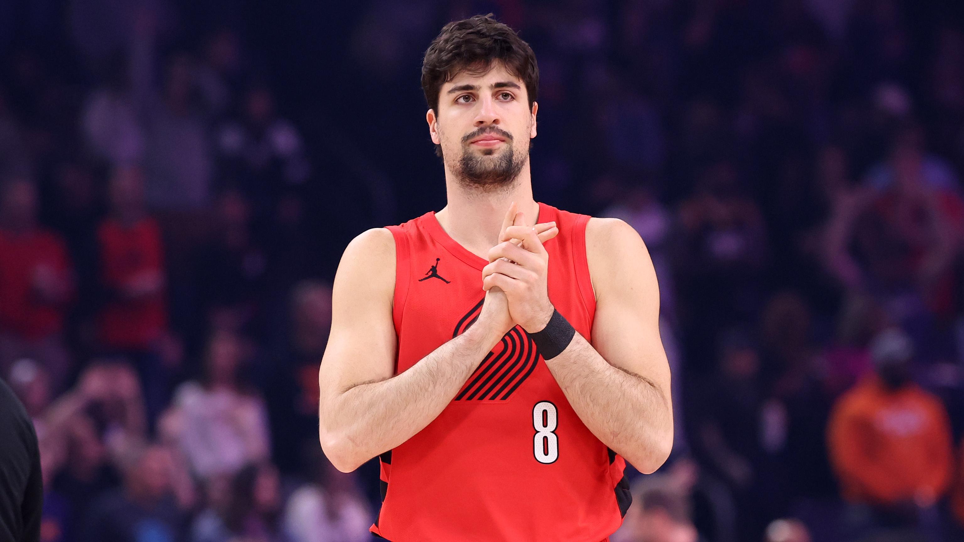 Portland Trail Blazers v Phoenix Suns