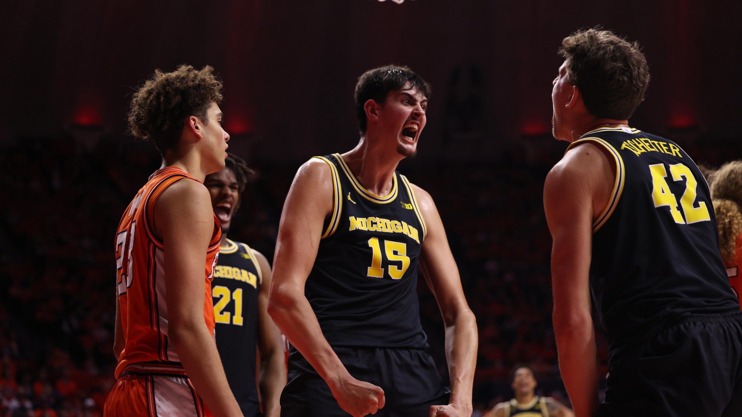 Michigan v Illinois