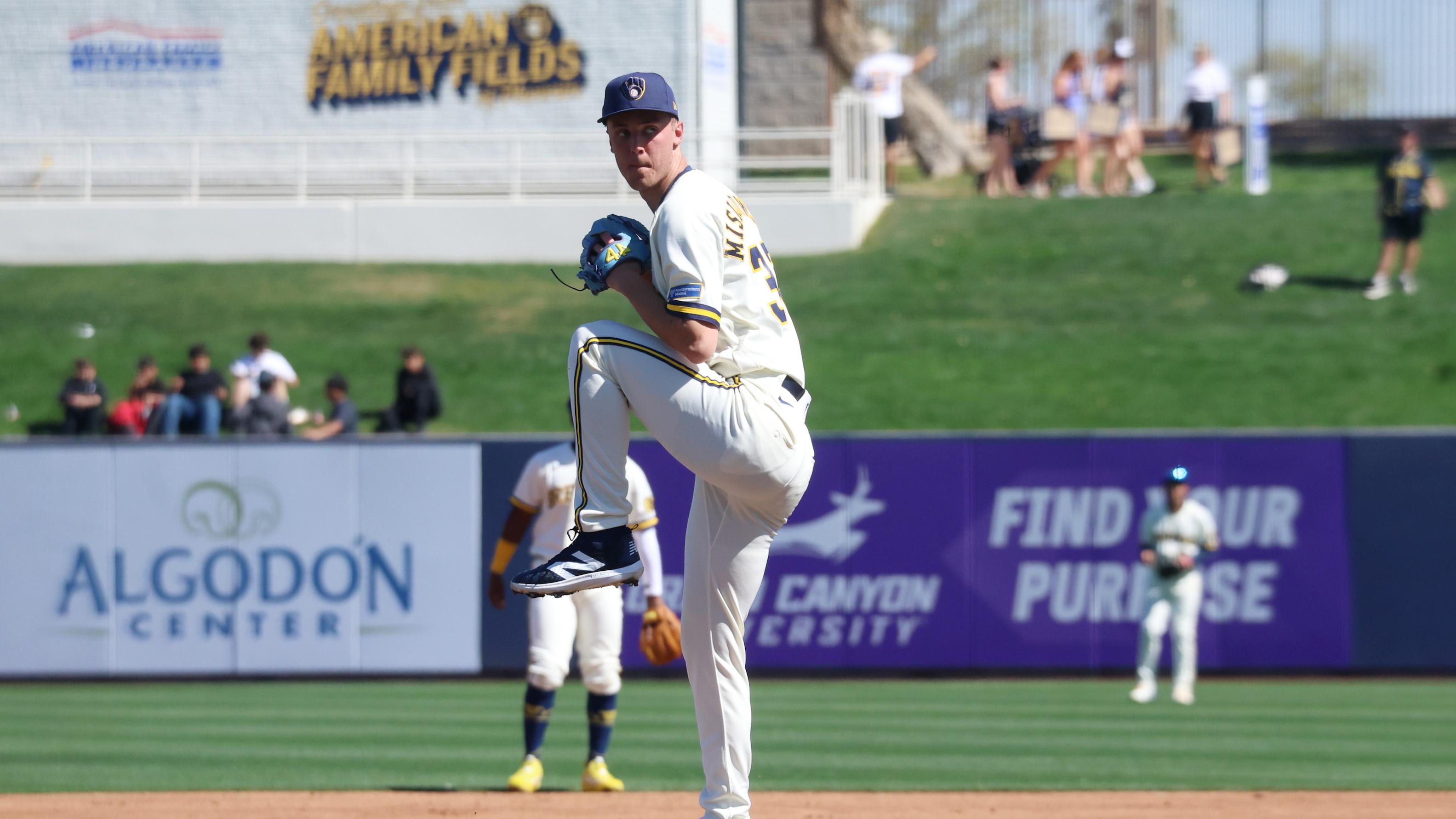 Team Great Britain v. Milwaukee Brewers