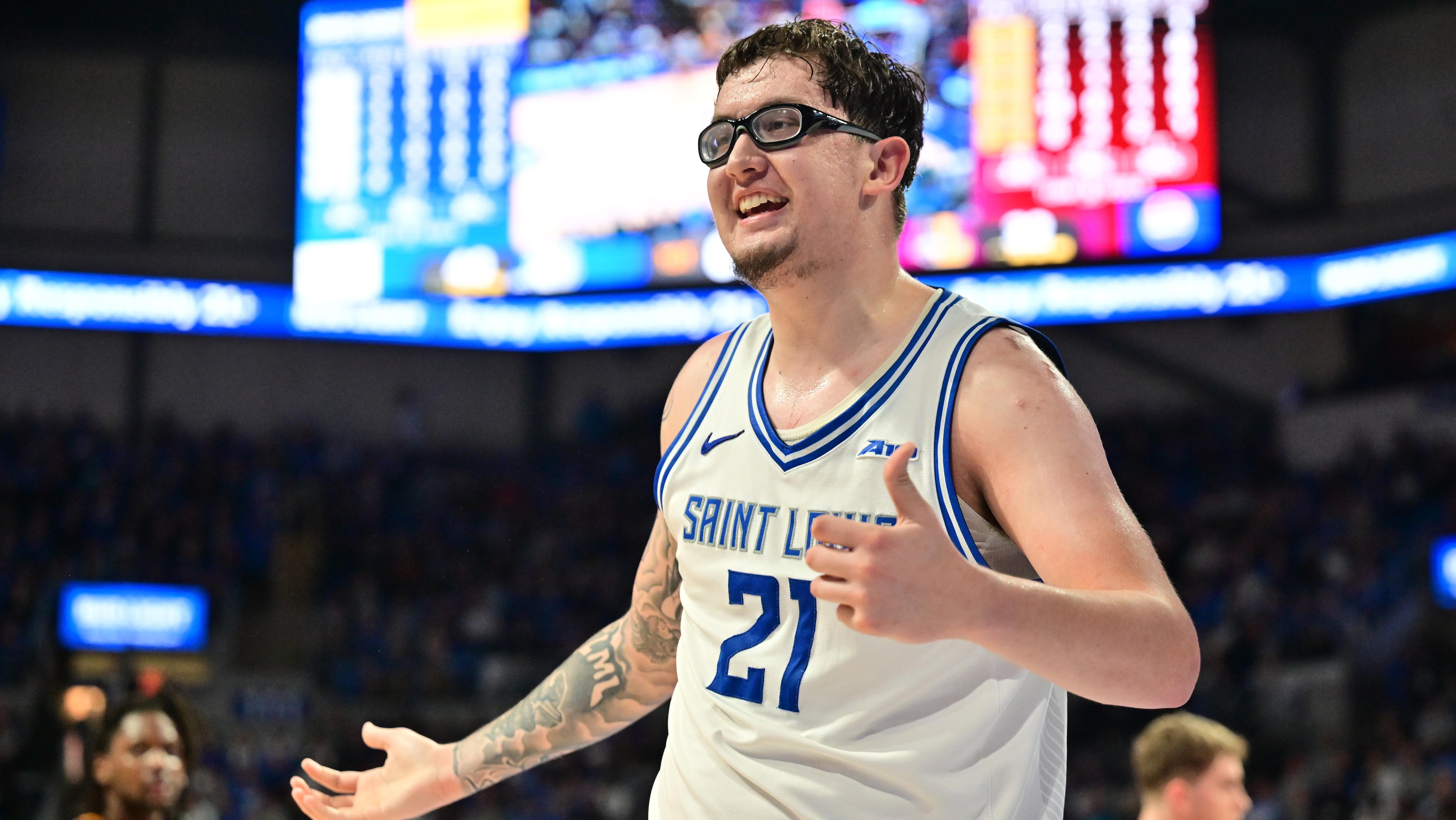 COLLEGE BASKETBALL: MAR 04 Loyola Chicago at Saint Louis