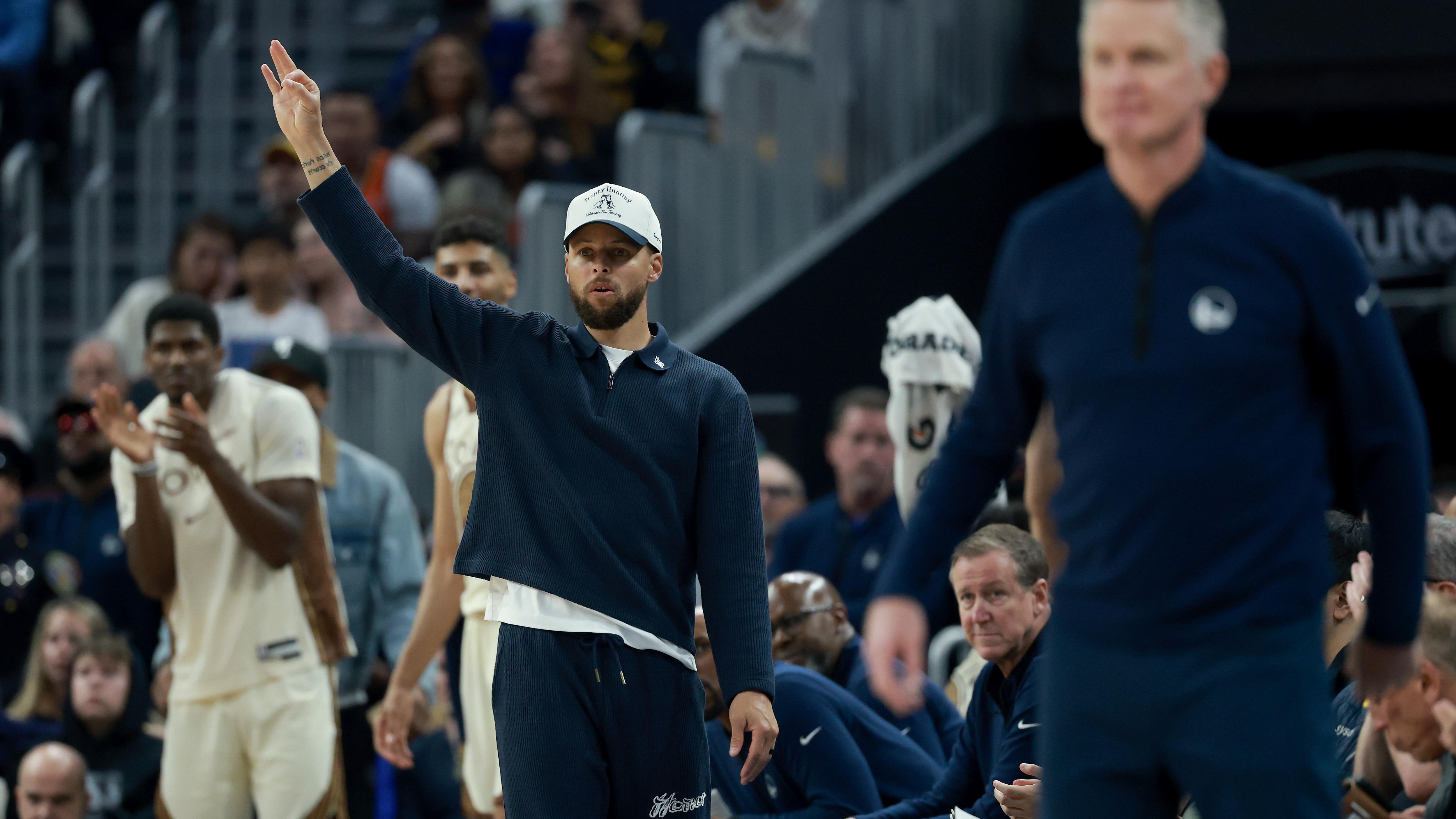 Los Angeles Clippers v Golden State Warriors