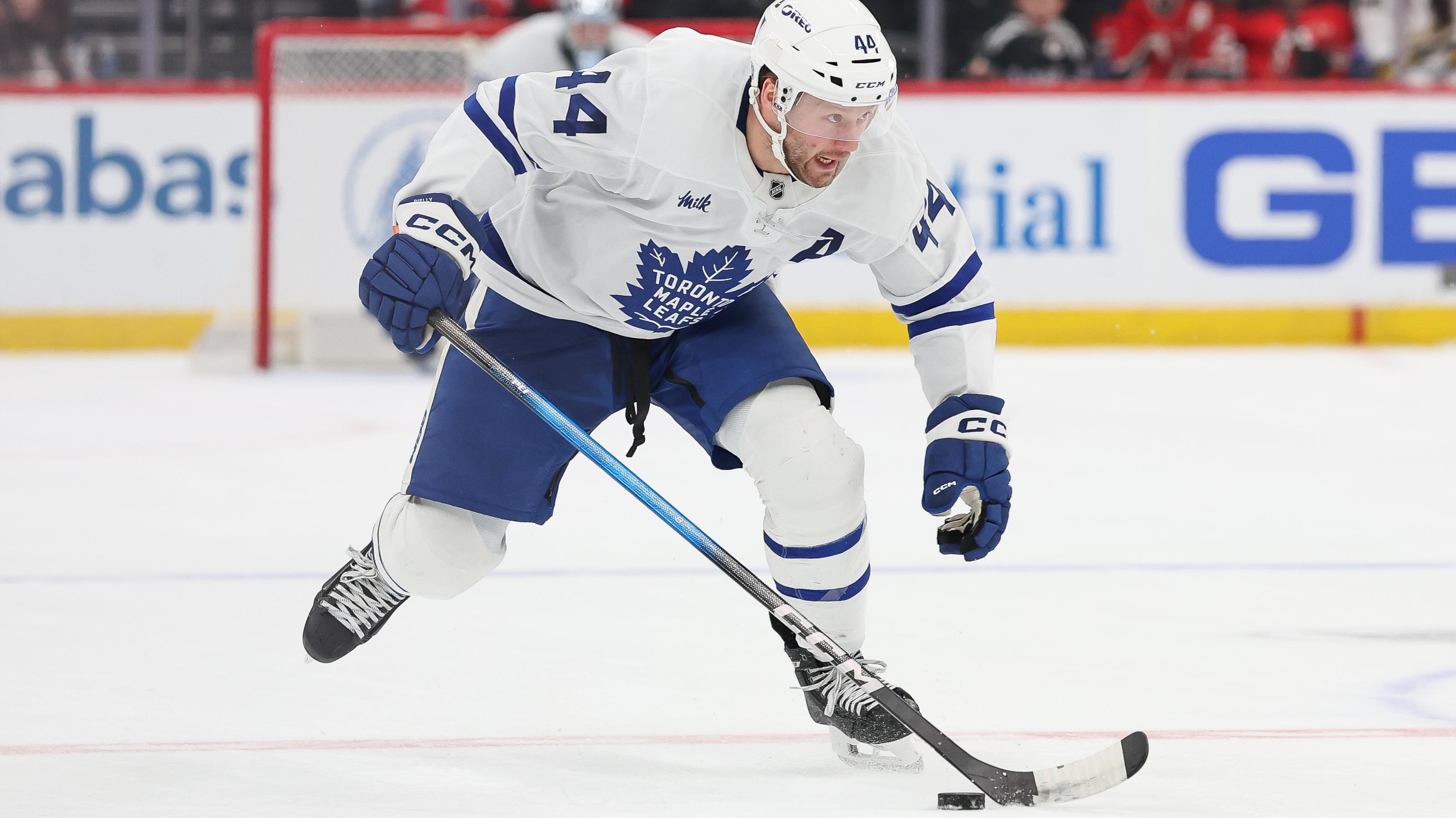 NHL: MAR 04 Maple Leafs at Devils