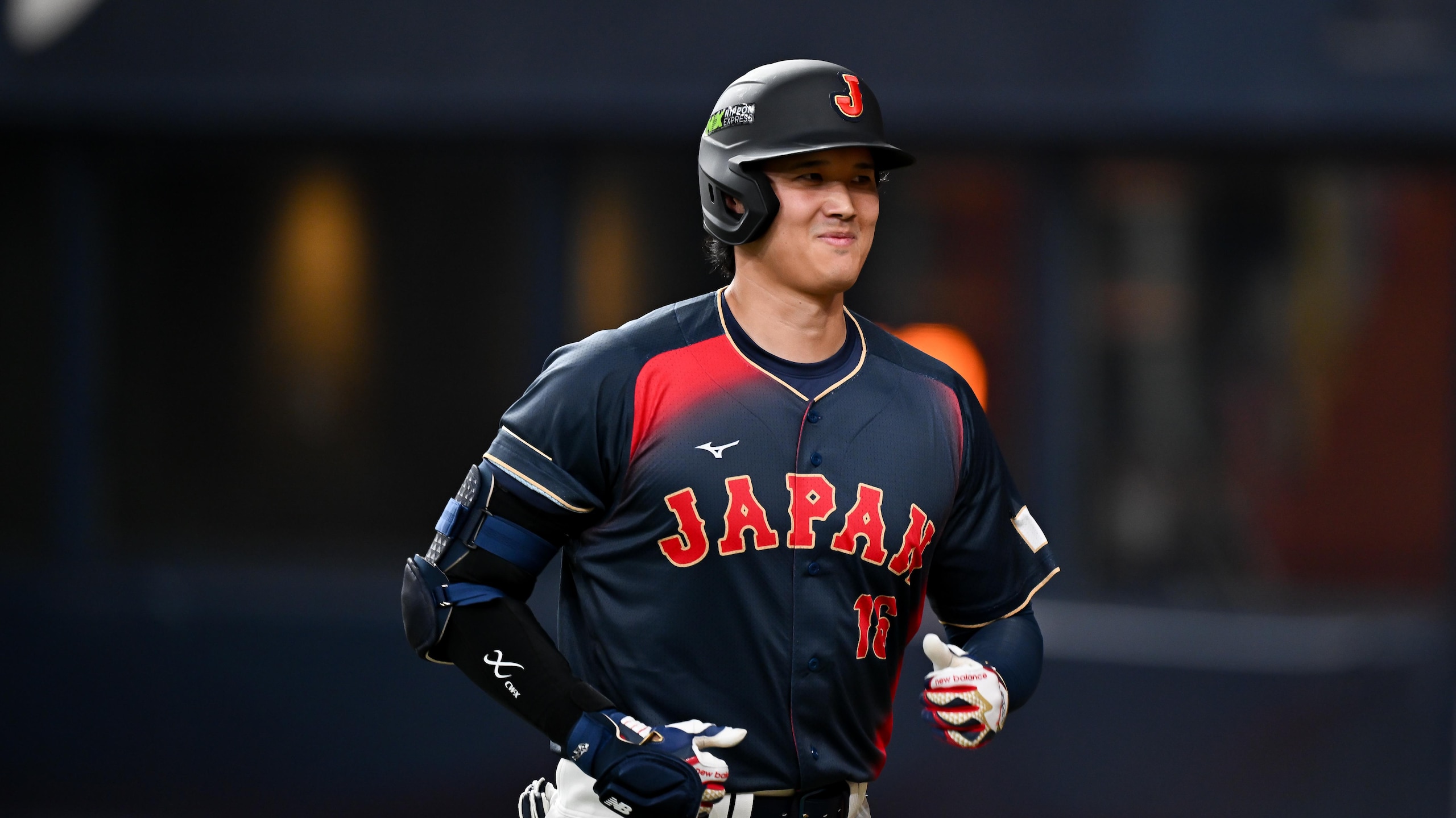 Hanshin Tigers v Japan Hanshin Tigers v Japan
