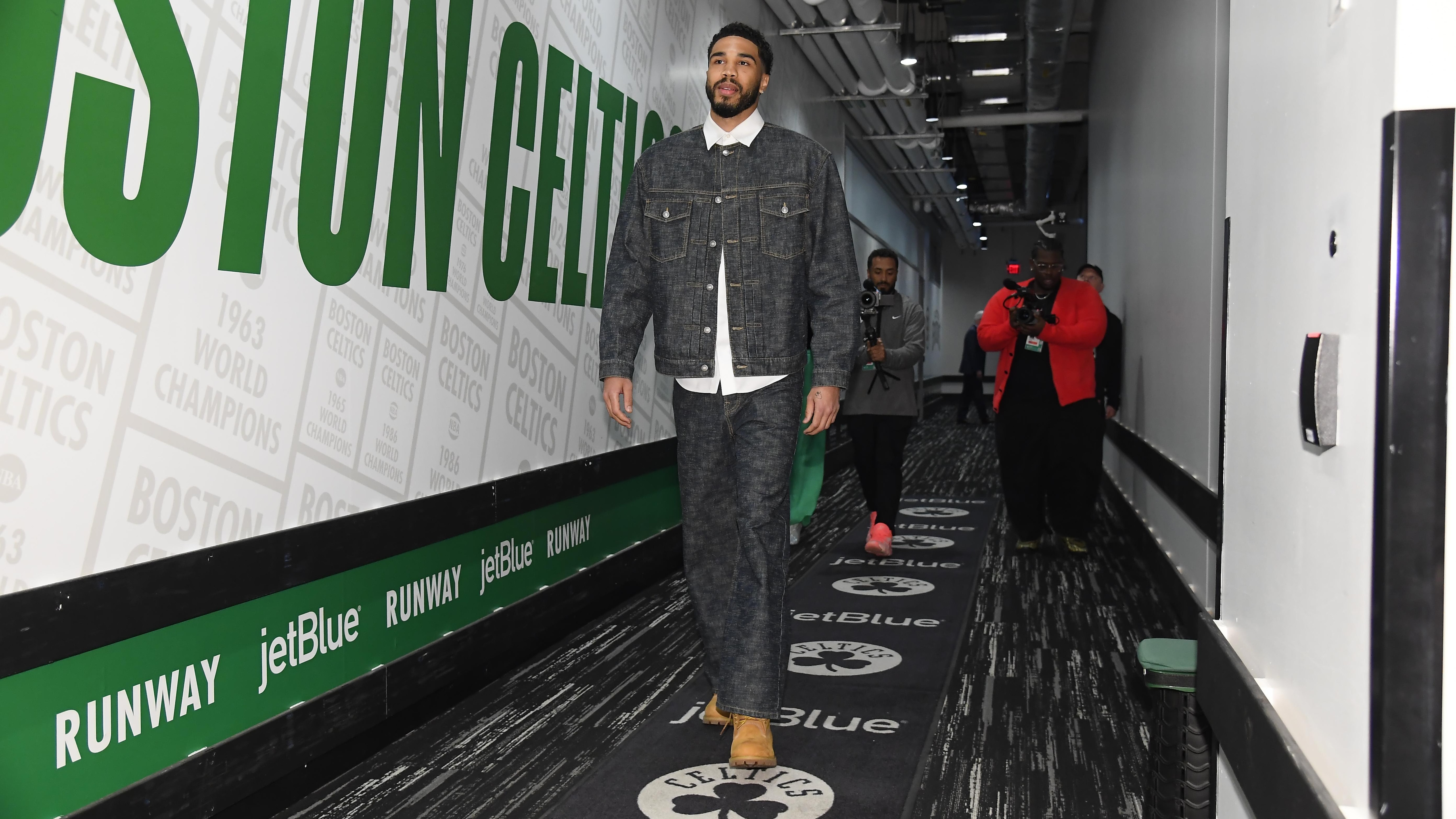 Emotional Jayson Tatum Returns to Celtics After Torn Achilles