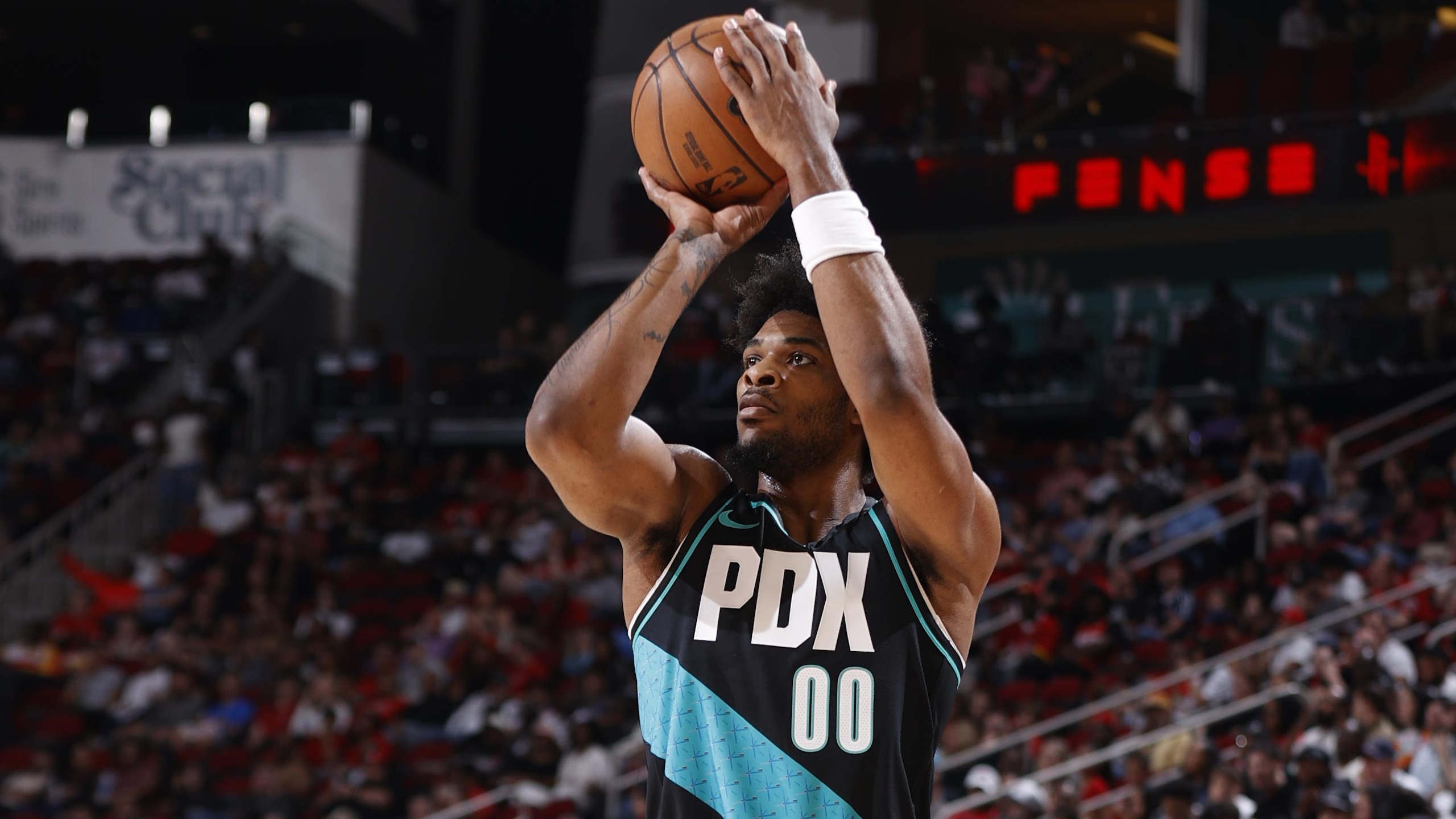 Portland Trail Blazers v Houston Rockets