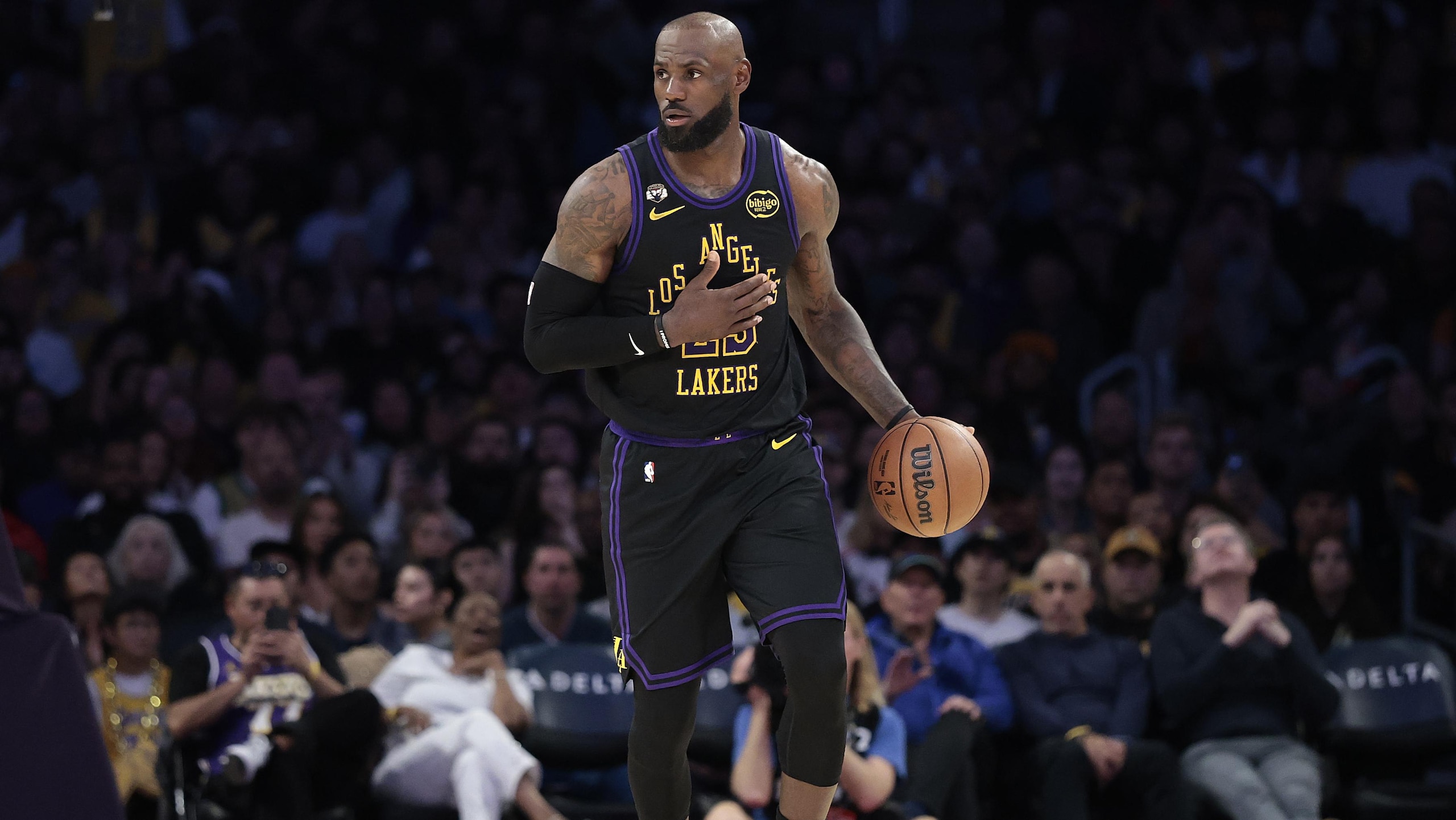 New Orleans Pelicans v Los Angeles Lakers