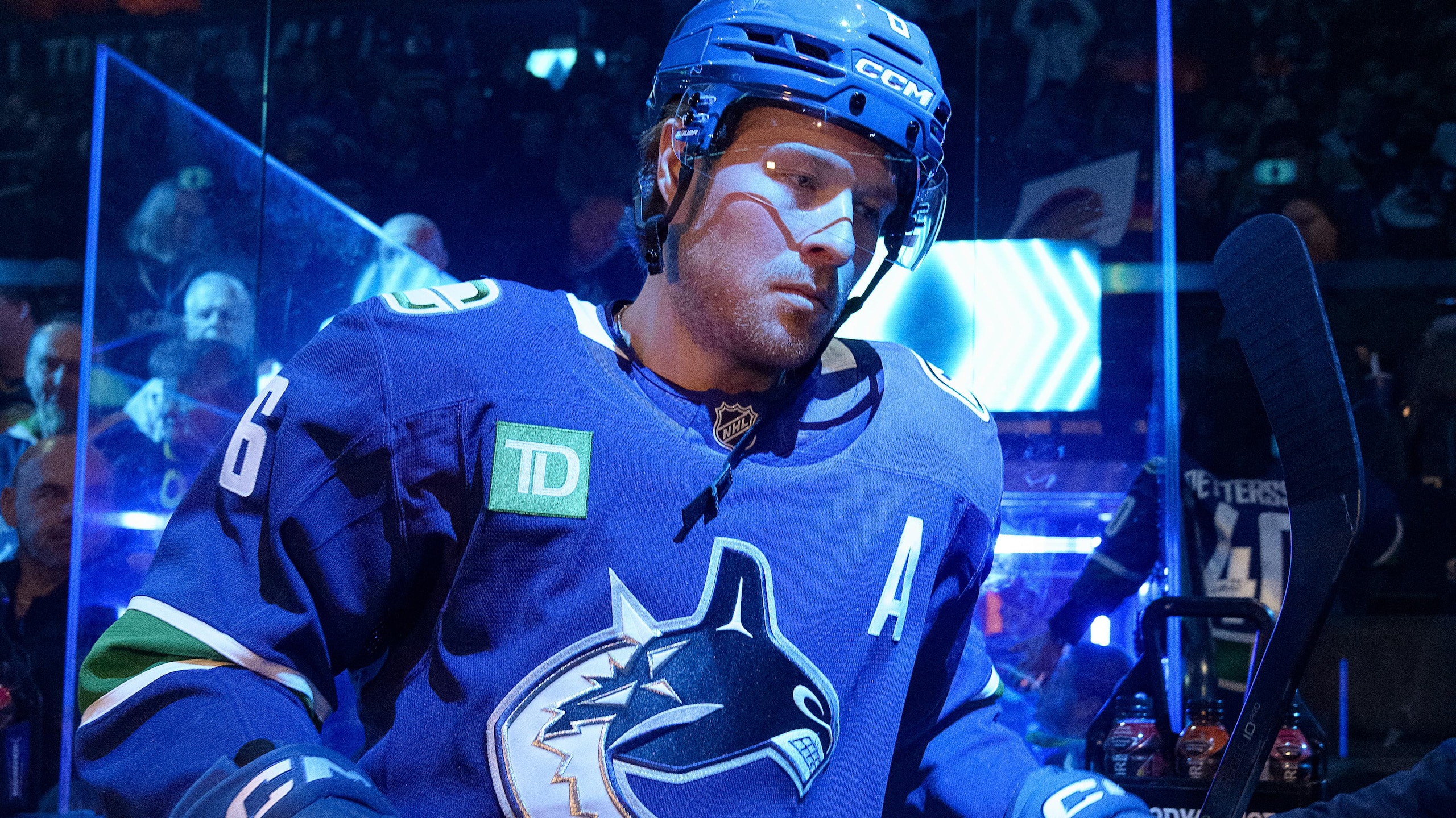Carolina Hurricanes v Vancouver Canucks