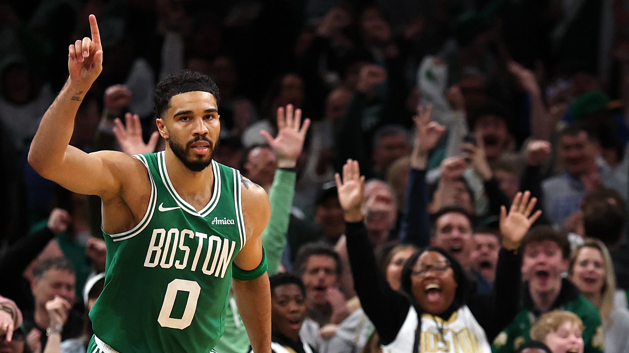 Jayson Tatum Returns, Celtics Roll Past Mavericks