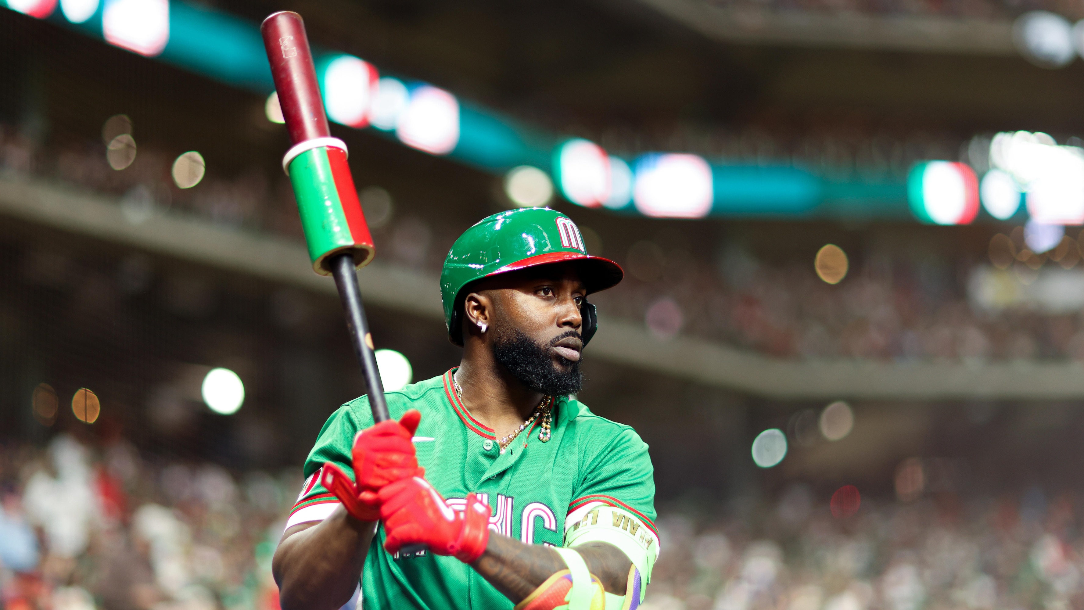 Randy Arozarena Rips Cal Raleigh in 4 Languages in Trending Video After Viral Handshake Snub