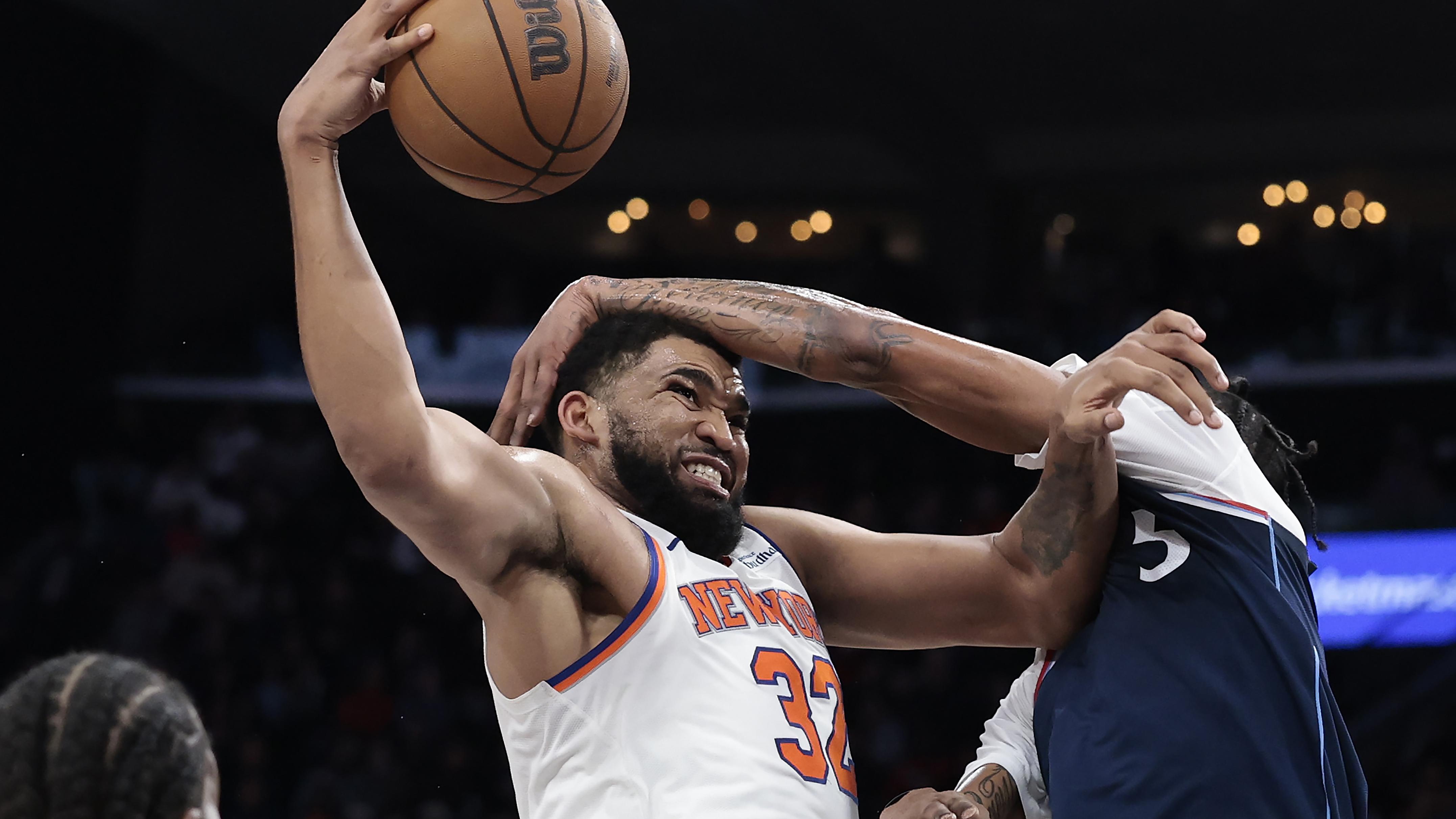 New York Knicks v Los Angeles Clippers