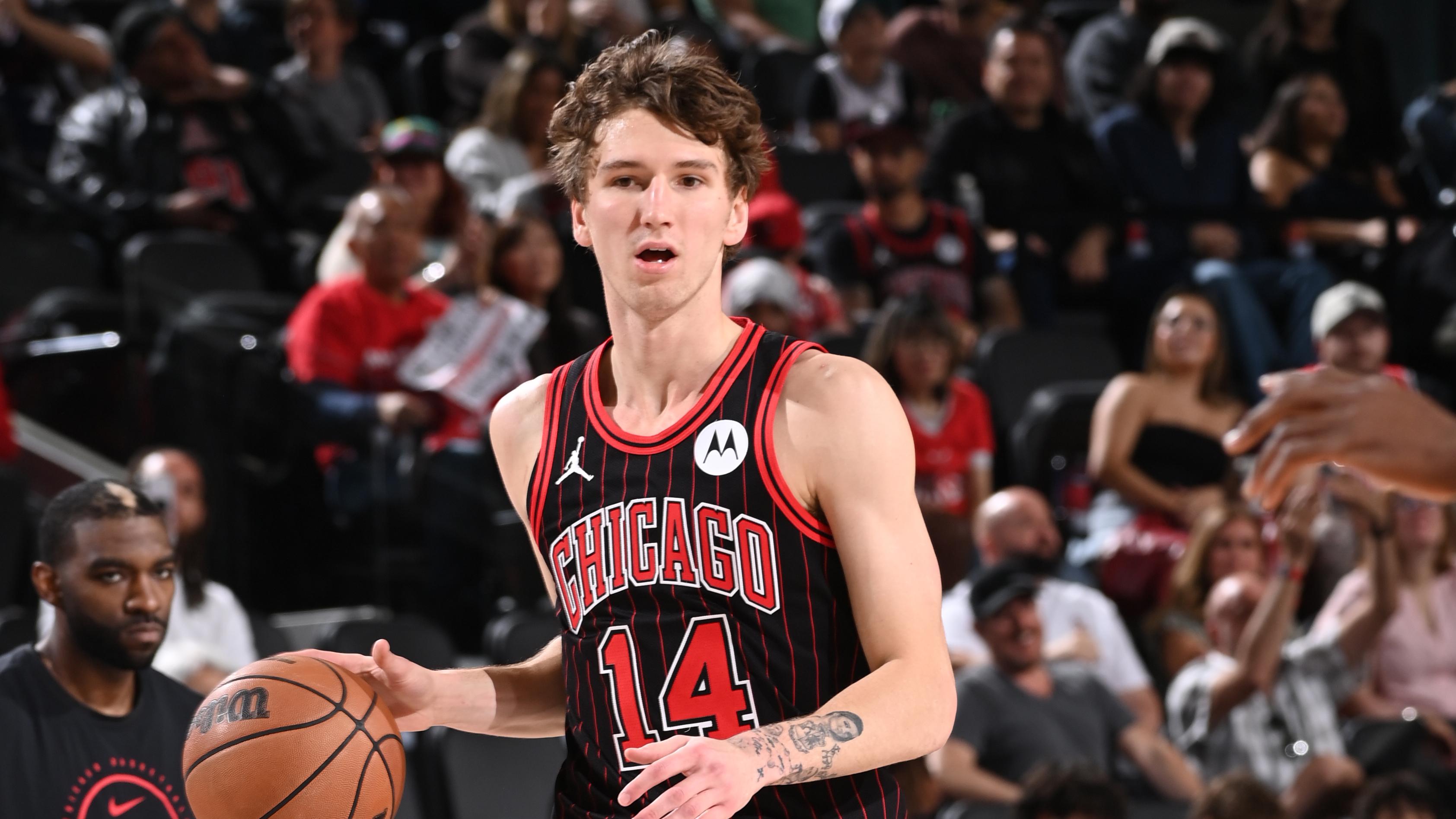 Chicago Bulls v Los Angeles Clippers