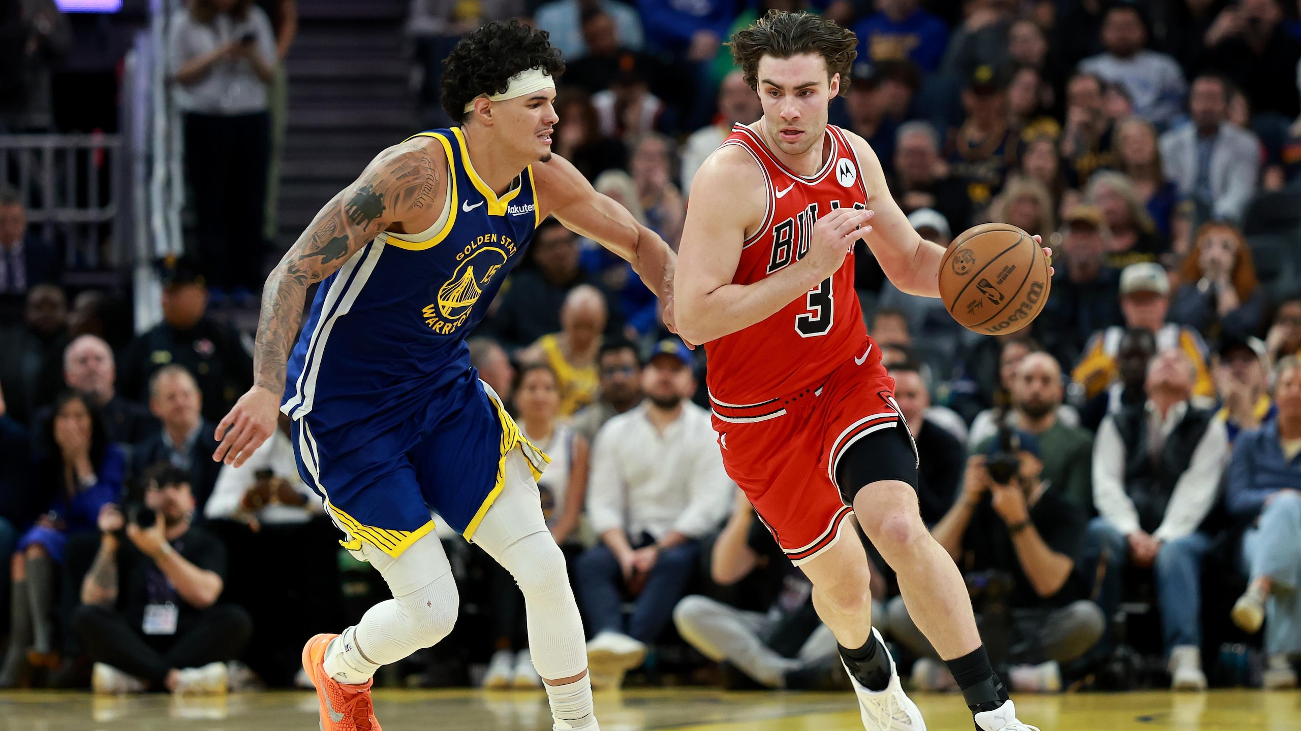 Chicago Bulls v Golden State Warriors