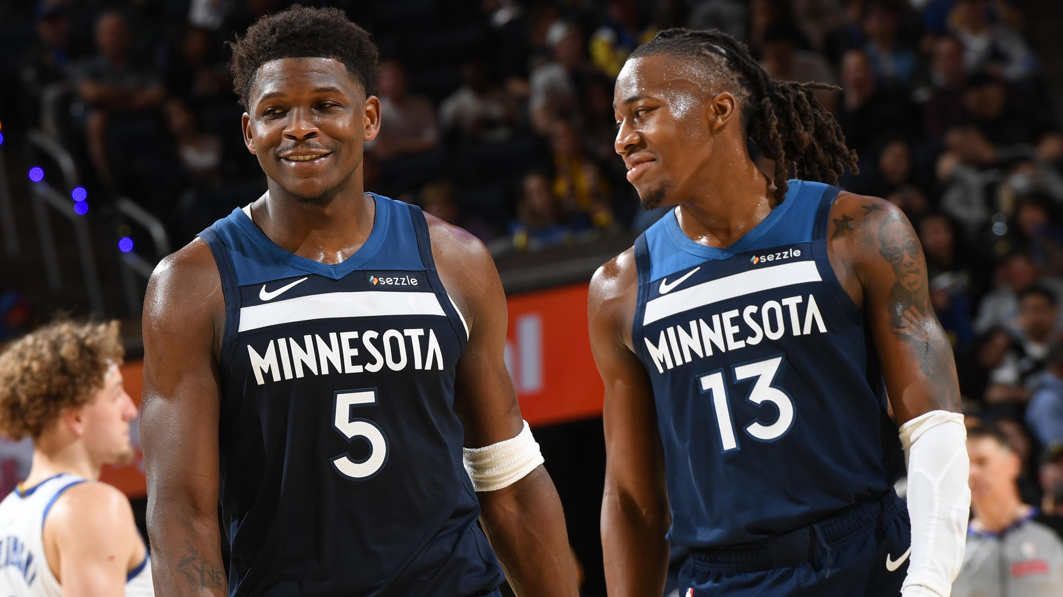 Minnesota TImberwolves v Golden State Warriors