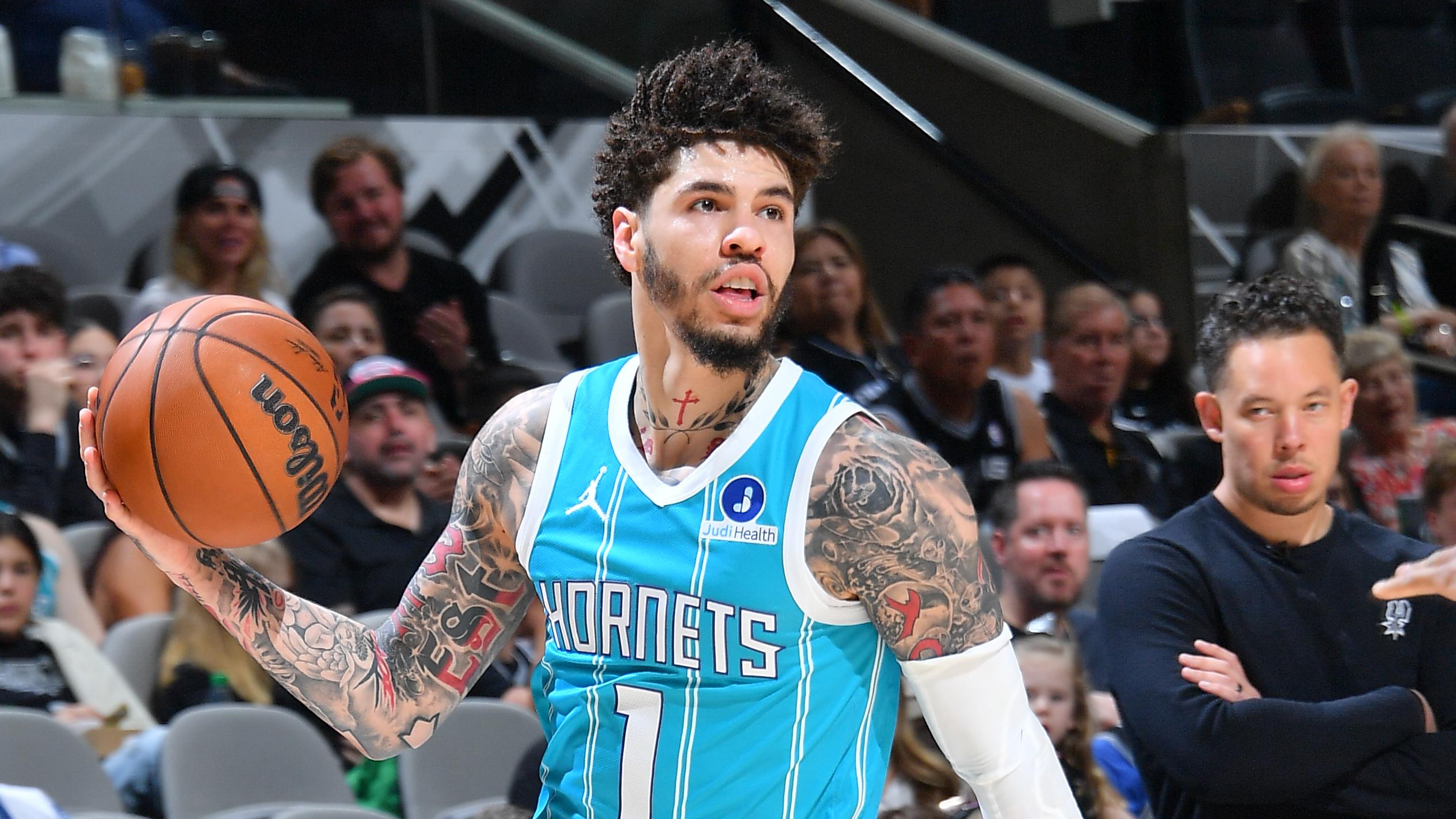 Charlotte Hornets v San Antonio Spurs