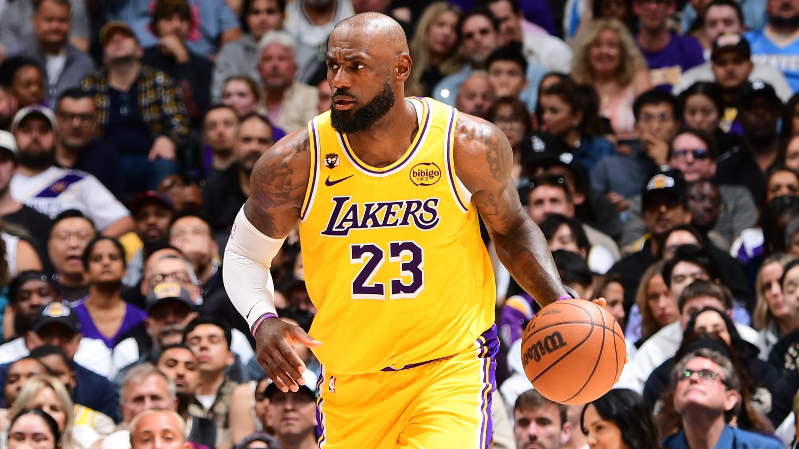 Denver Nuggets v Los Angeles Lakers