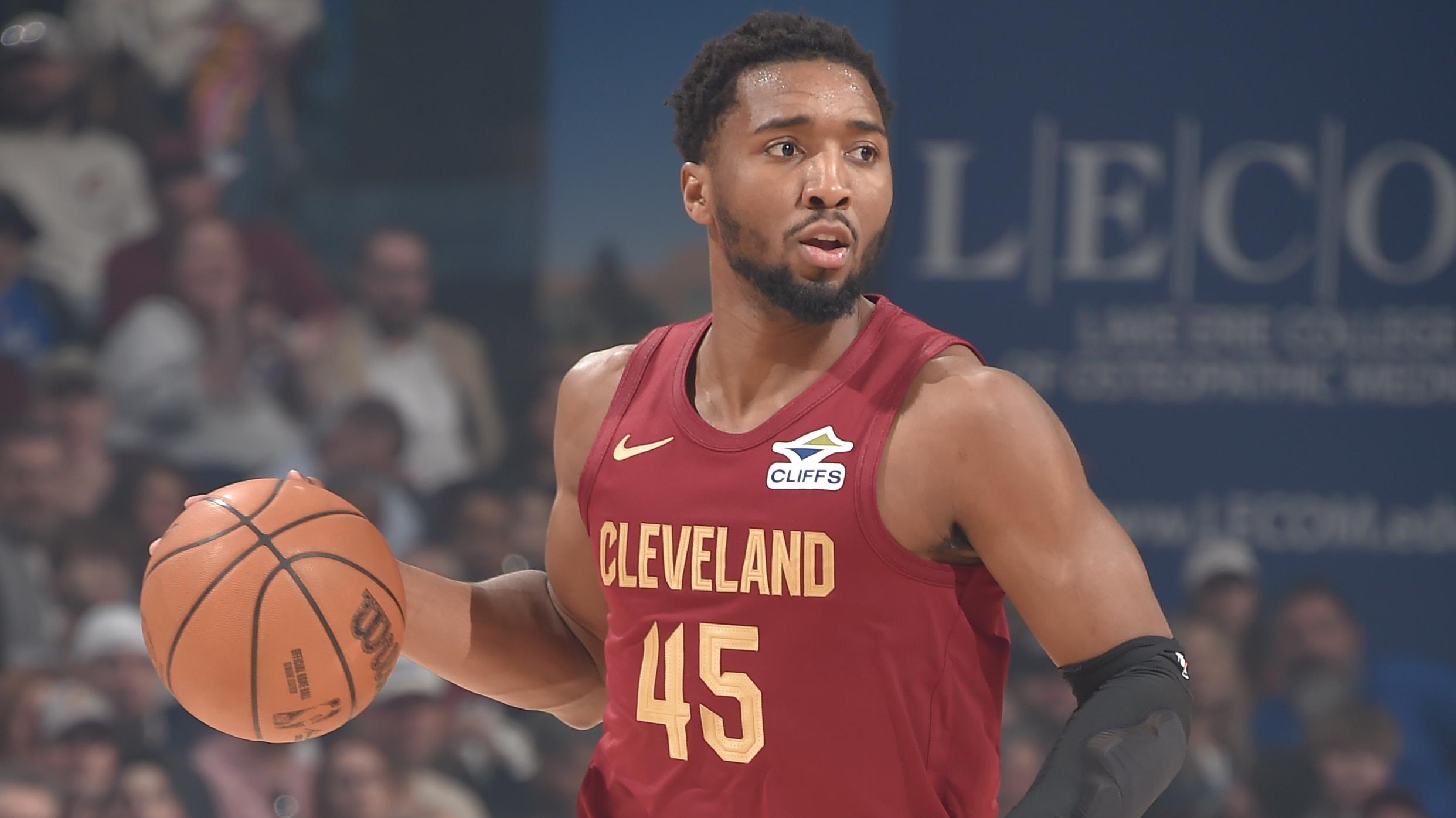 Dallas Mavericks v Cleveland Cavaliers