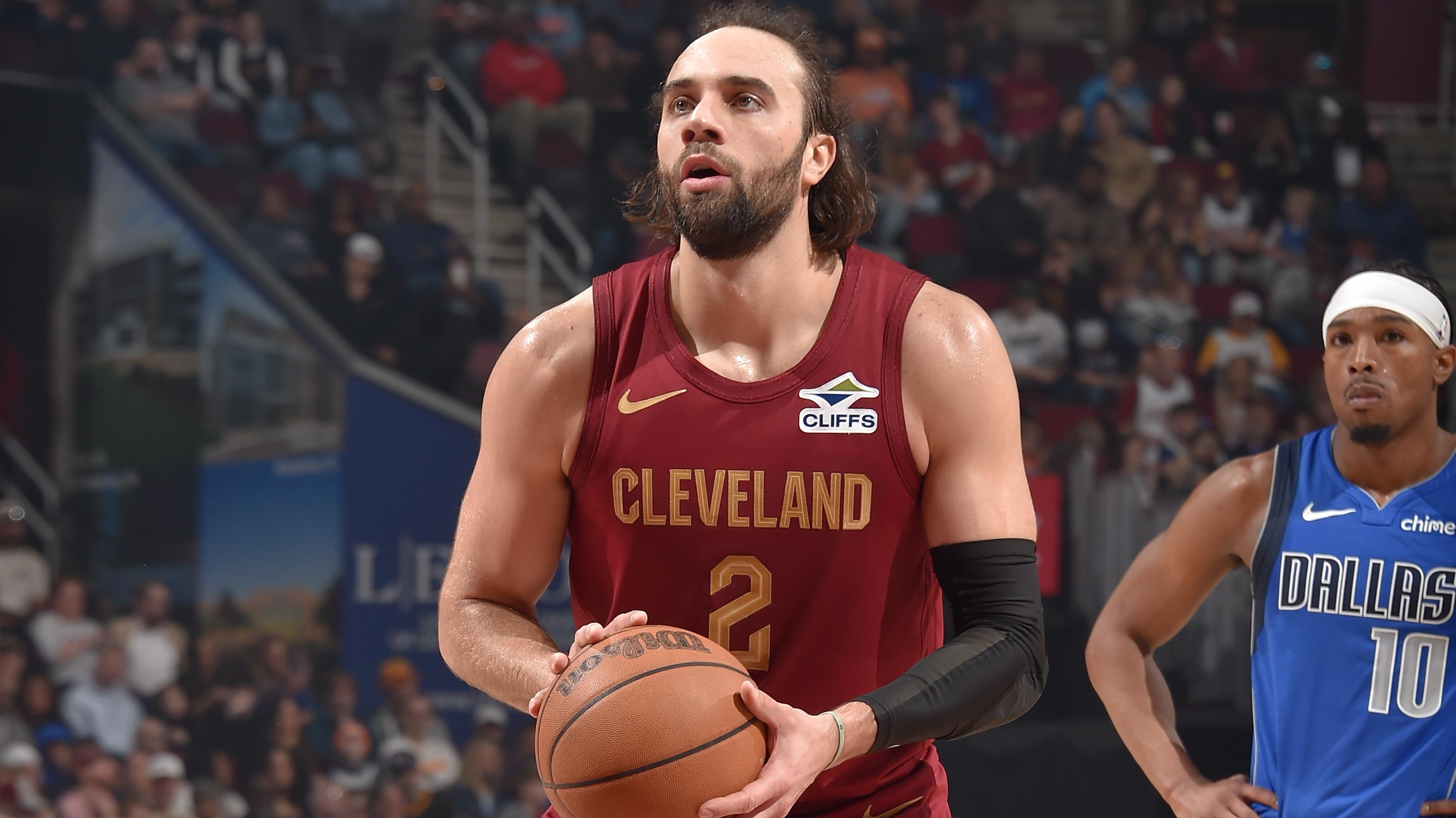 Dallas Mavericks v Cleveland Cavaliers