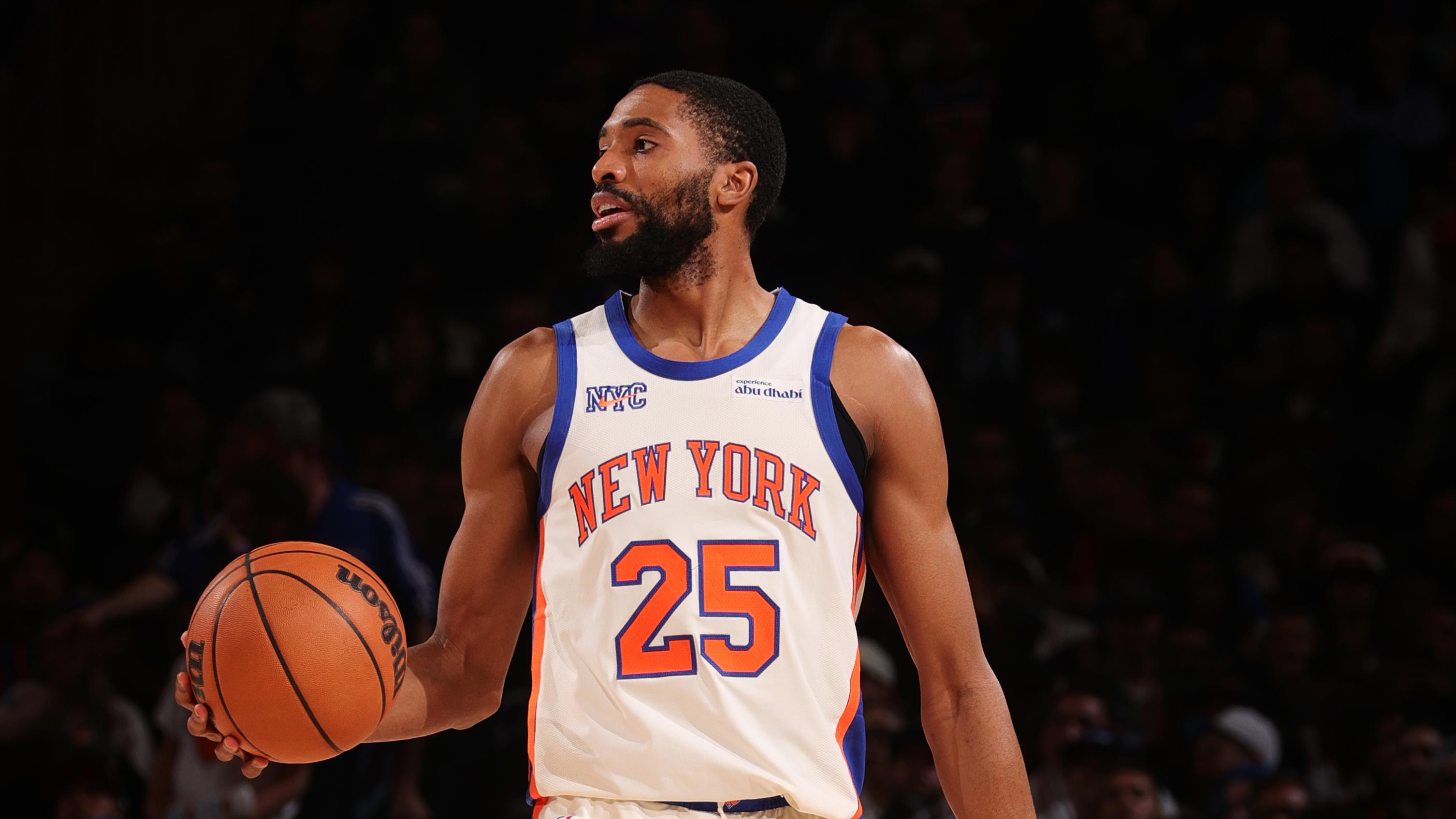 Golden State Warriors v New York Knicks