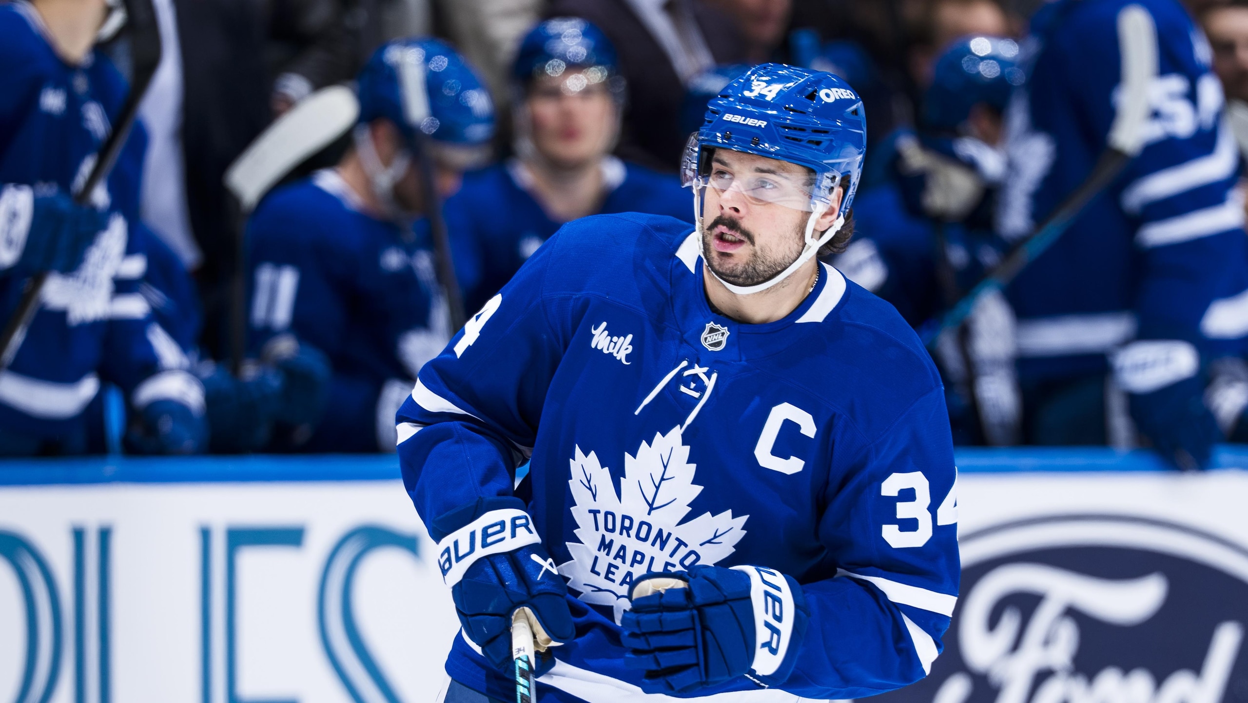 Anaheim Ducks  v Toronto Maple Leafs