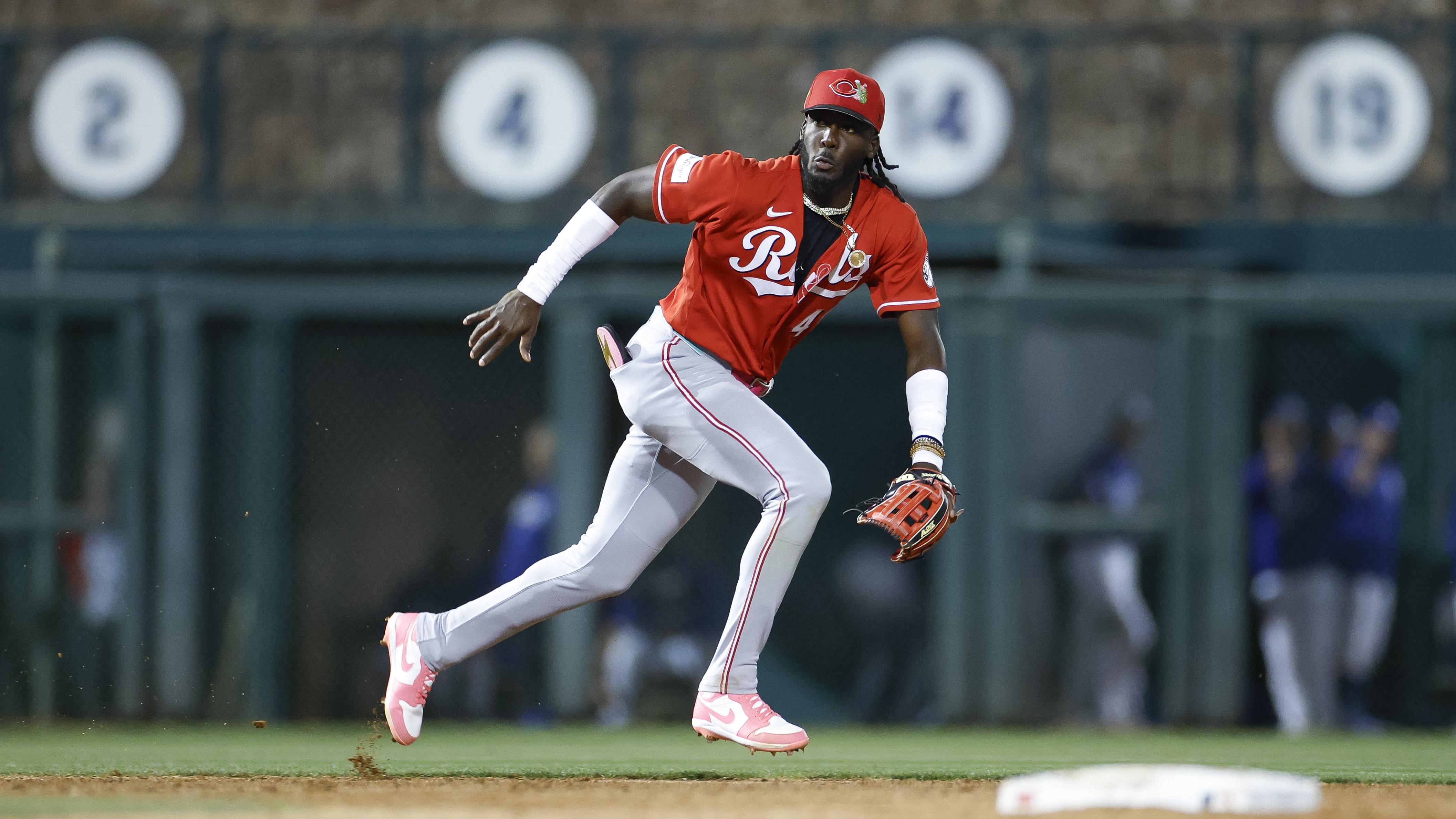 Cincinnati Reds v Los Angeles Dodgers