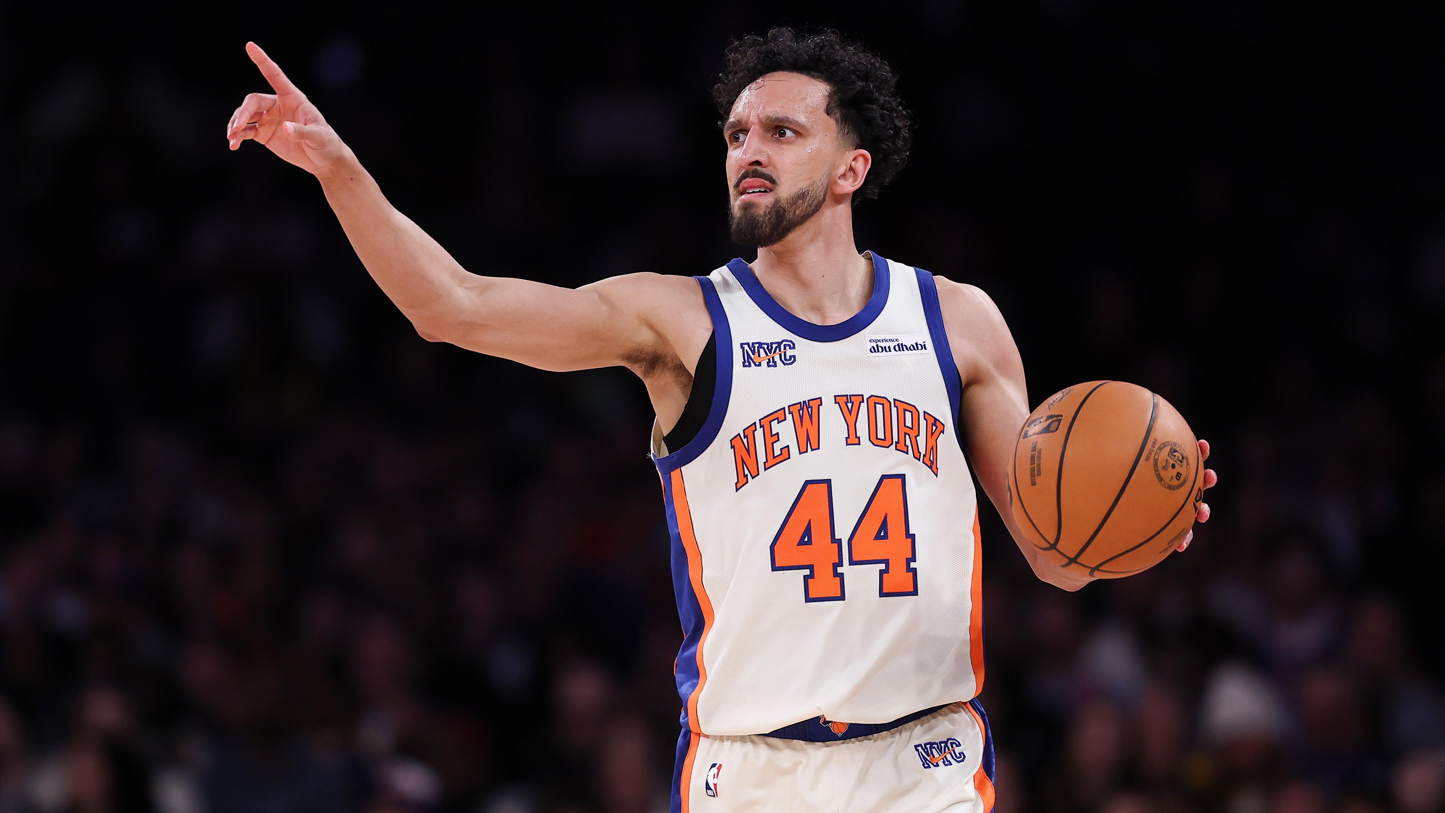 Golden State Warriors v New York Knicks