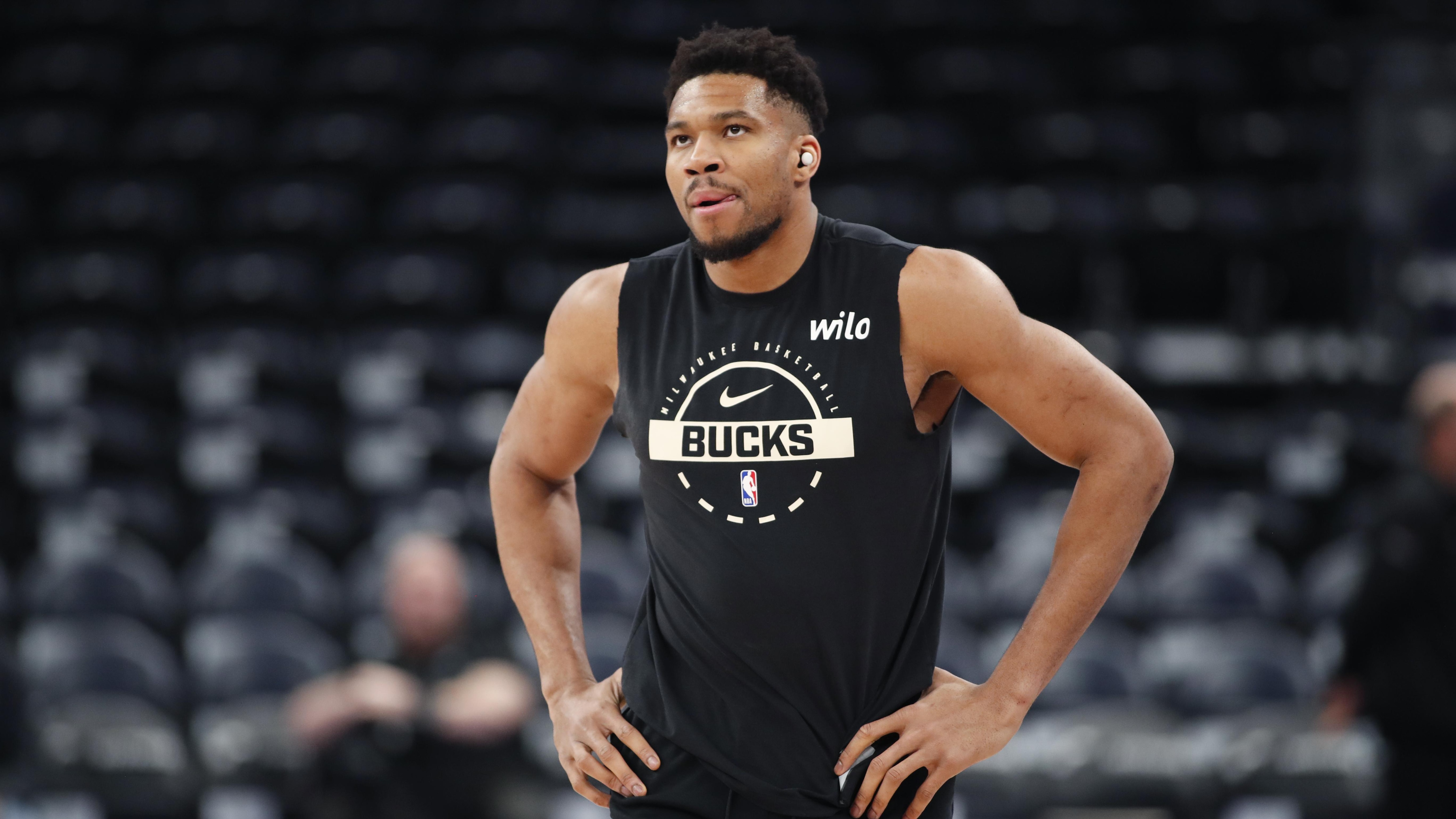 Milwaukee Bucks v Utah Jazz