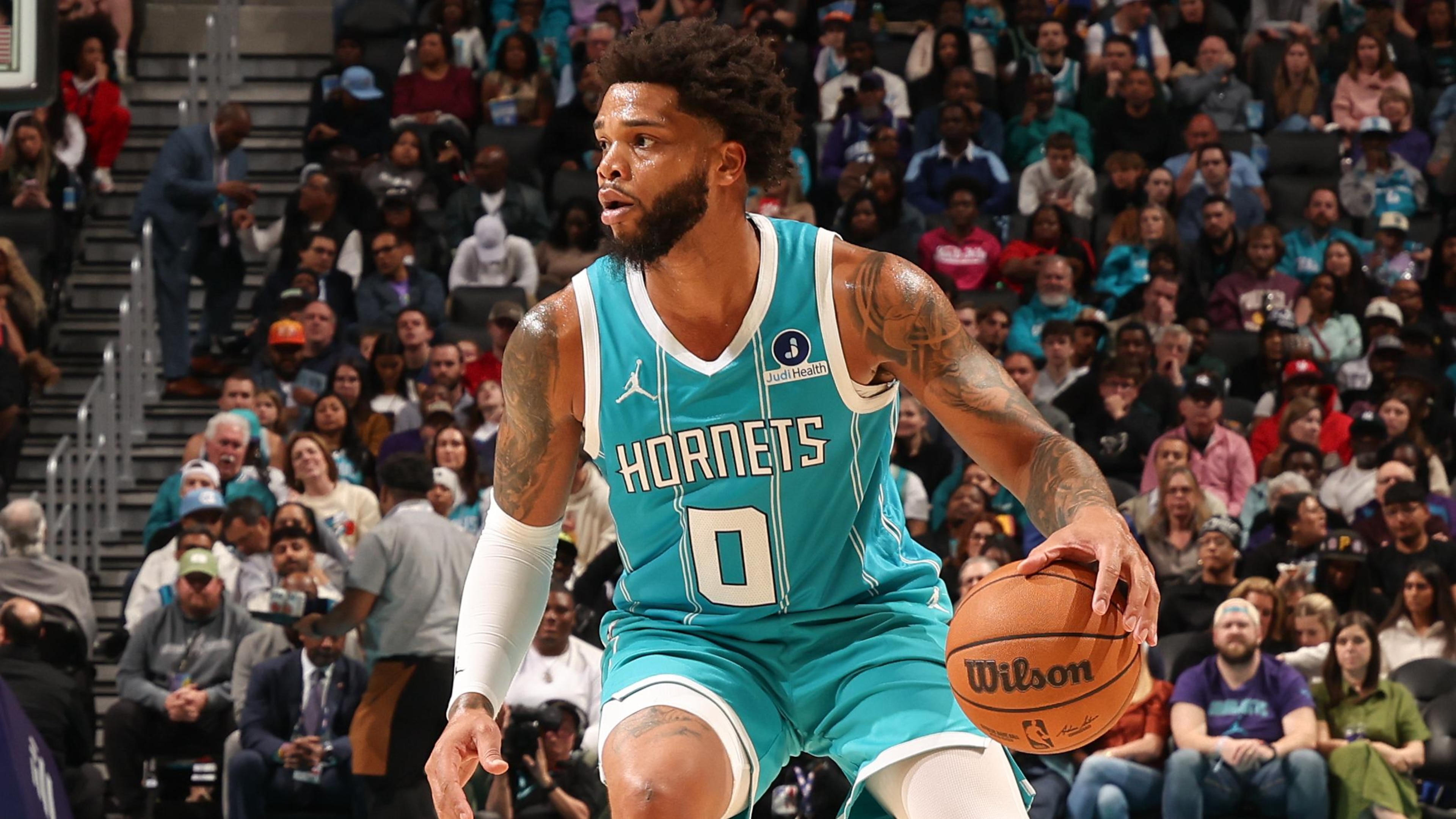 Orlando Magic v Charlotte Hornets Orlando Magic v Charlotte Hornets